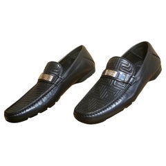 New VERSACE BLACK EMBROIDERED LEATHER DRIVER LOAFER SHOES 40 - 7