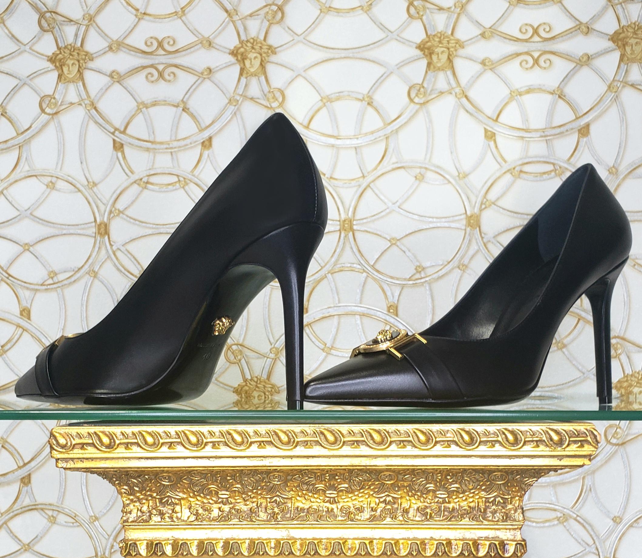 Black NEW VERSACE BLACK LEATHER PUMP SHOES with GOLD MEDUSA BUCKLE  40