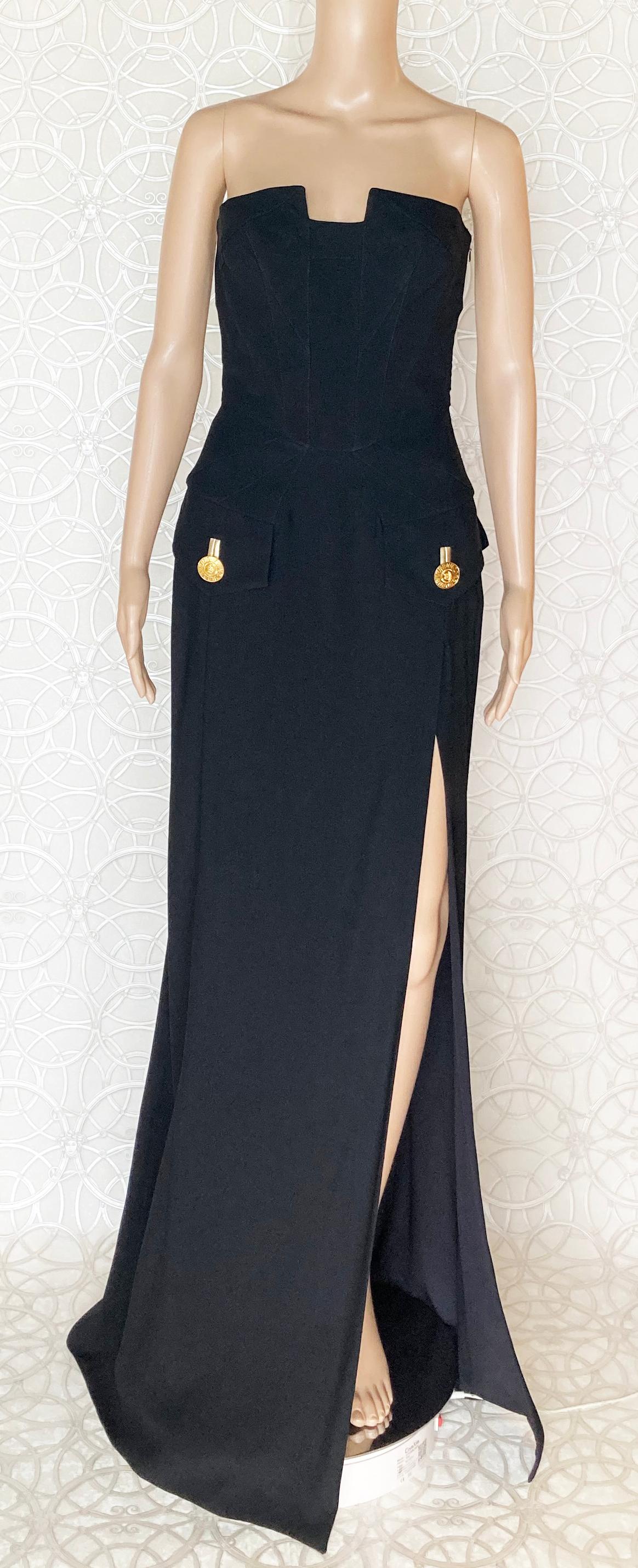 New VERSACE Black Long Dress Mila Kunis wore on the red carpet 40 - 4 For Sale 2