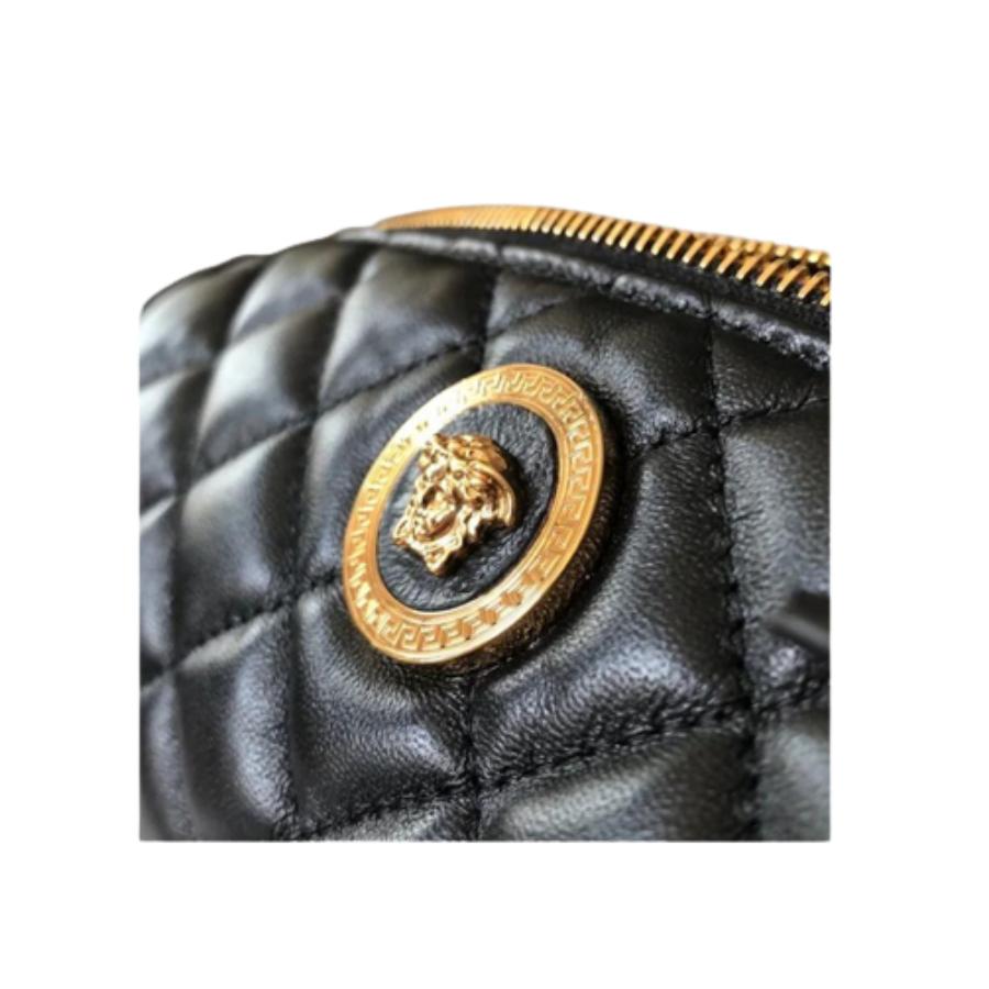 NEU NEW Versace Schwarz Medusa Kopf gesteppt Leder Zylinder Pouch Clutch Tasche im Angebot 5