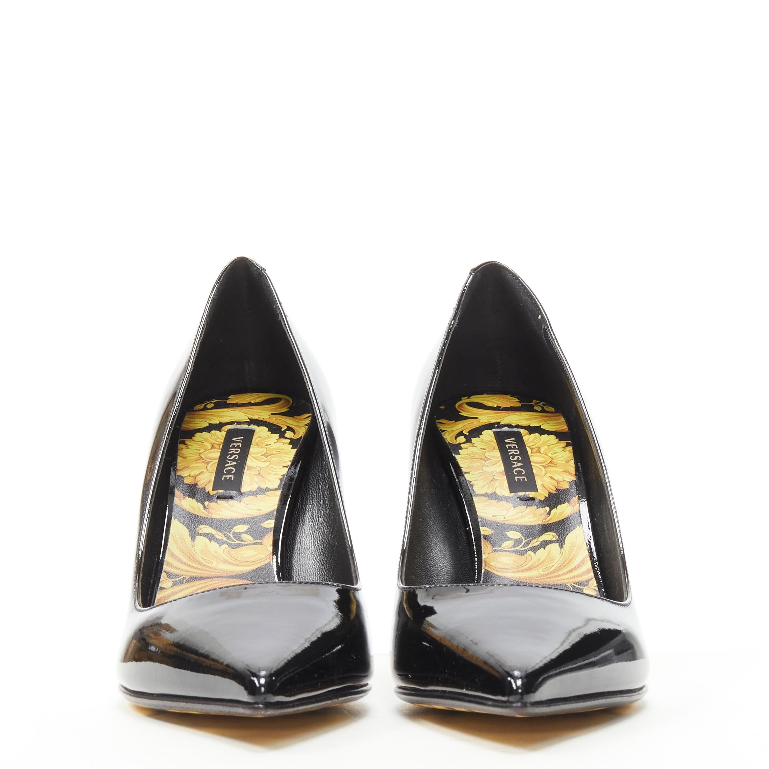 new VERSACE black patent leather gold Medusa stud Barocco print sole pump EU37.5 In New Condition In Hong Kong, NT