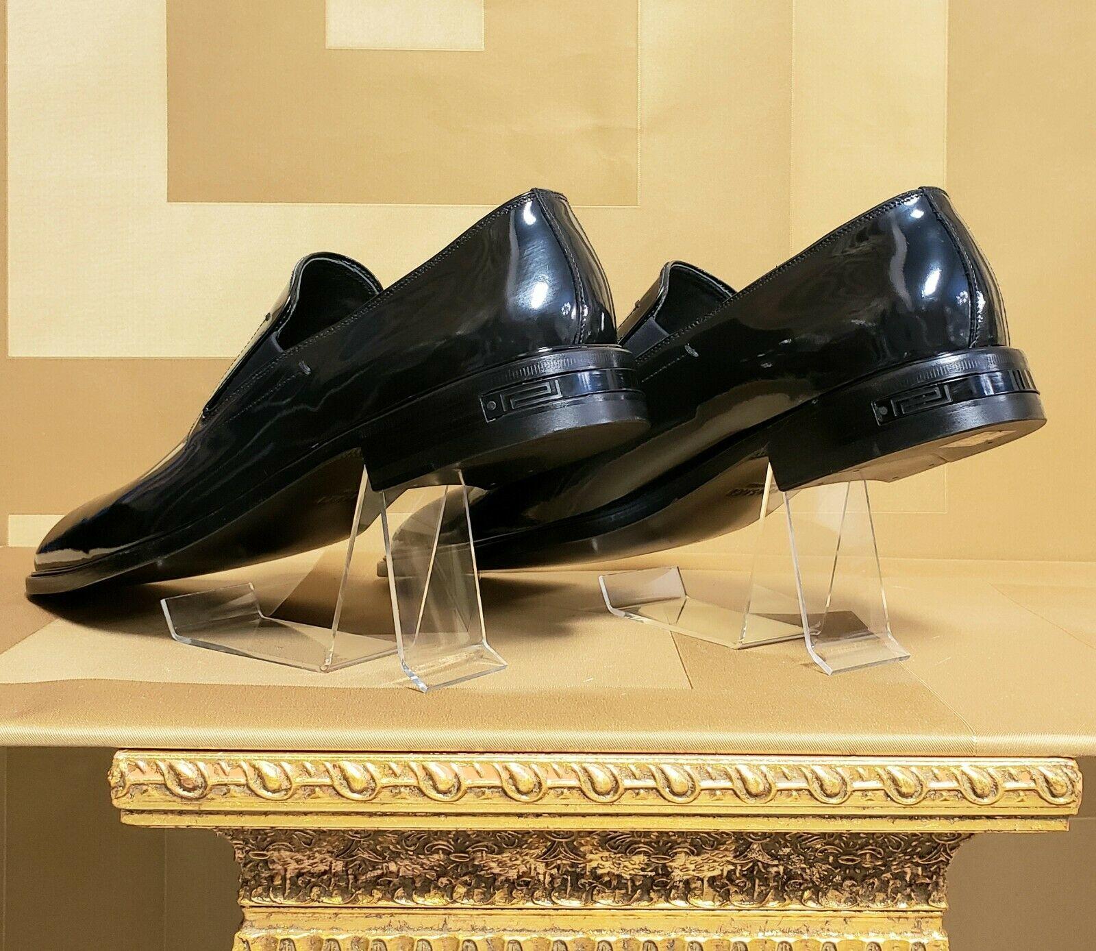 Versace - Chaussures en cuir verni noir, neuves, taille 44,5 - 11,5 Neuf - En vente à Montgomery, TX