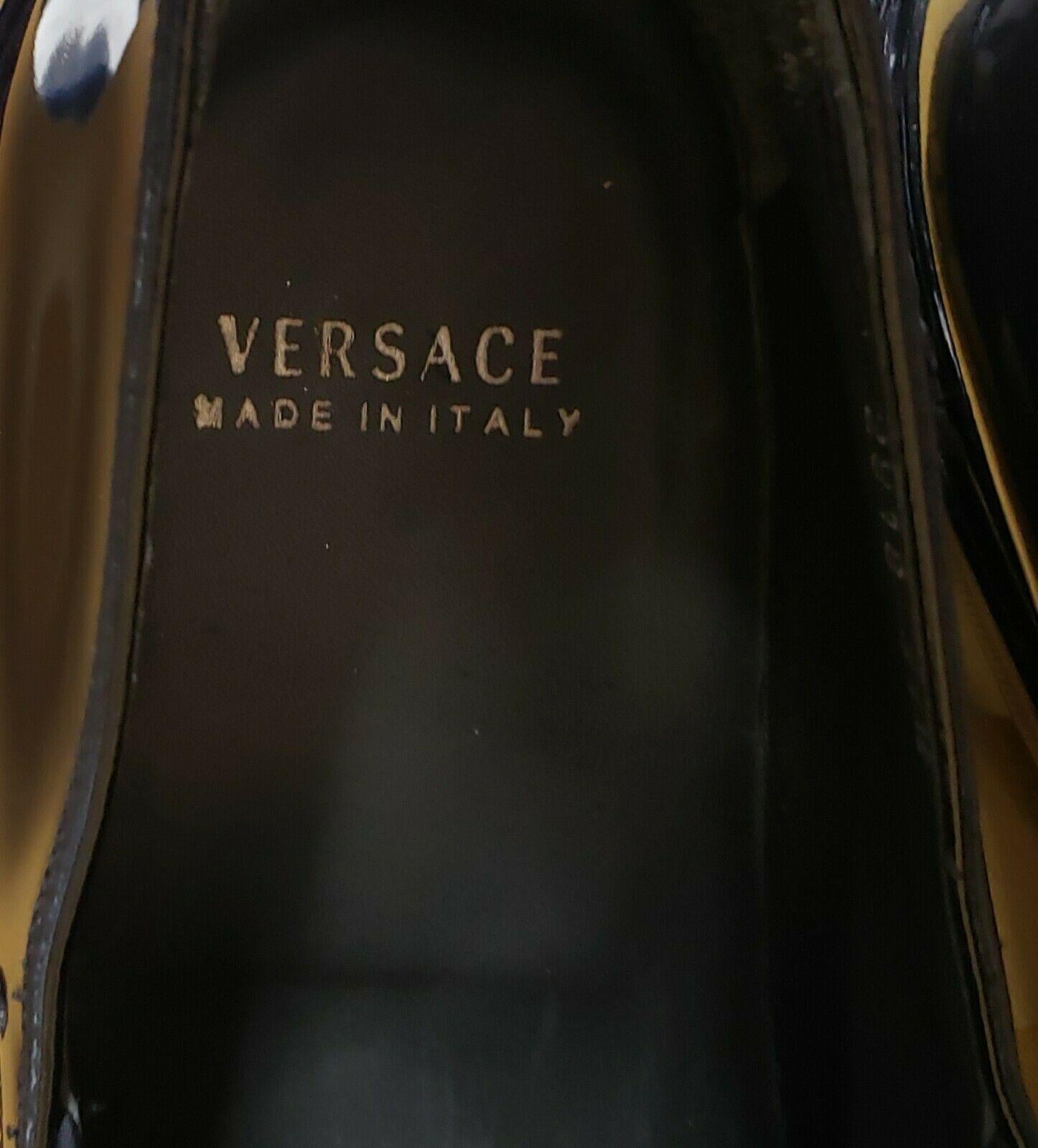 New VERSACE BLACK PATENT LEATHER LOAFER SHOES 44.5 - 11.5 For Sale 2