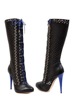 New VERSACE BLACK PERFORATED LEATHER PLATFORM BOOTS 37 - 7