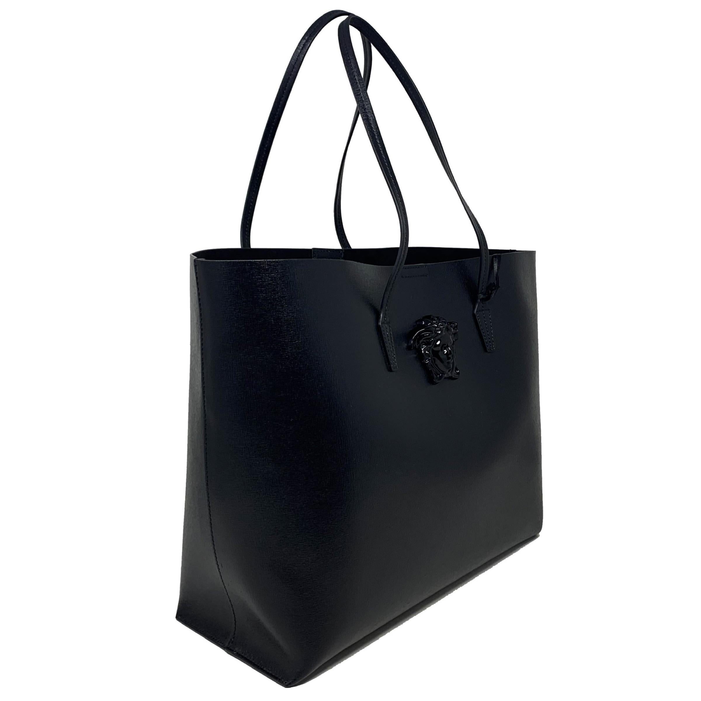 NEU Versace Schwarze Saffiano Palazzo Medusa Kopf Leder Shopper Umhängetasche im Angebot 1