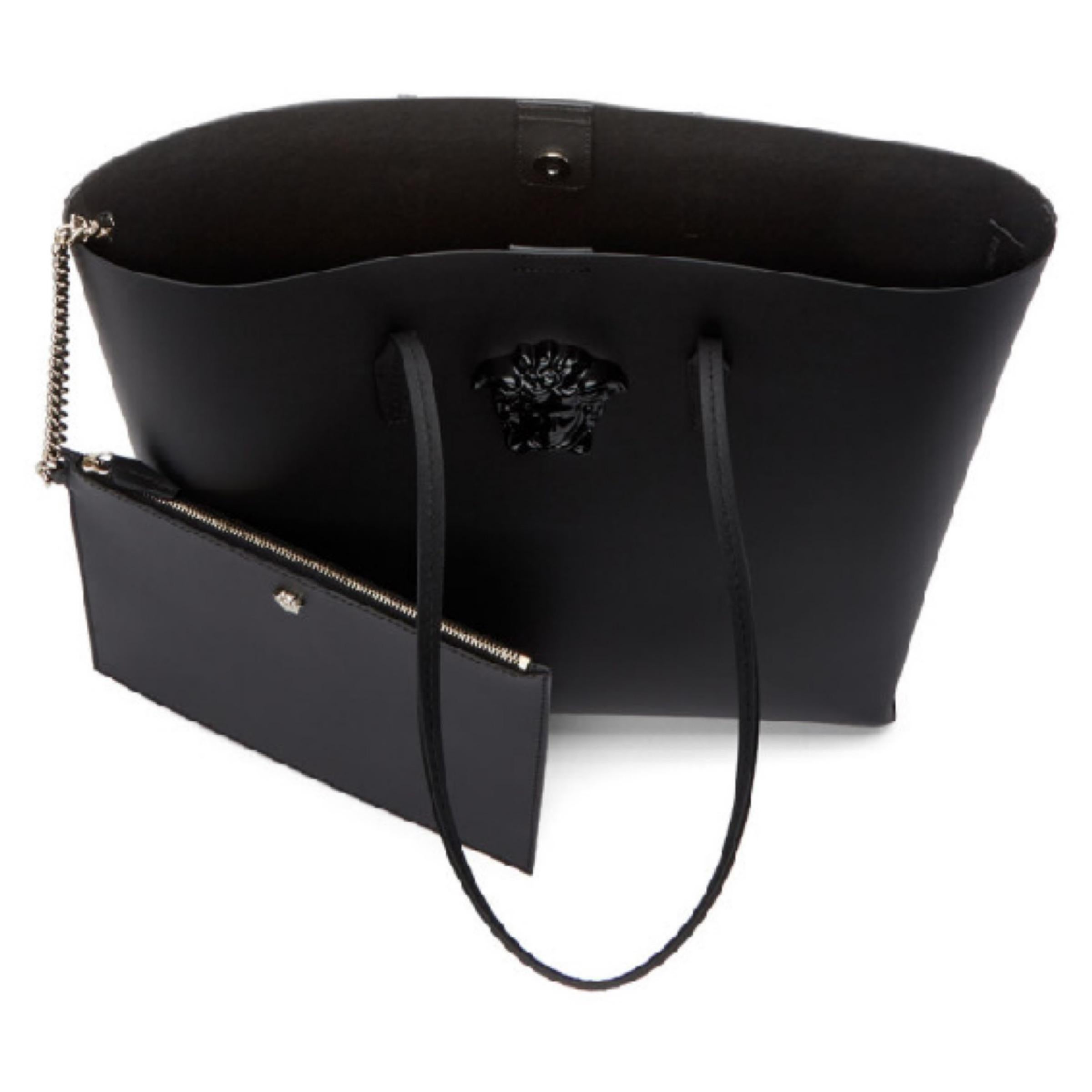 NEU Versace Schwarze Saffiano Palazzo Medusa Kopf Leder Shopper Umhängetasche im Angebot 4
