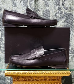 New VERSACE BLACK SNAKE PRINT LEATHER GREEK KEY PATTERN 42 - 9