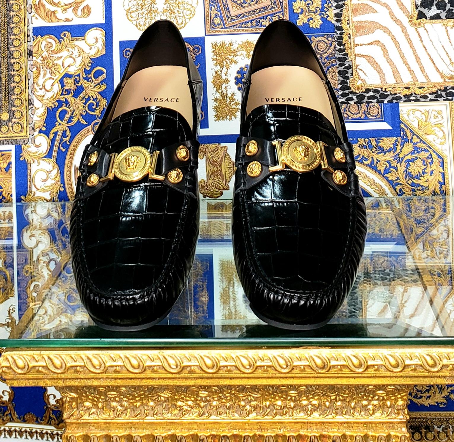 De los hombres NUEVO VERSACE CROCODILO NEGRO ESTAMPADO CUERO CITY LOAFER Zapatos 39.5 - 6.5