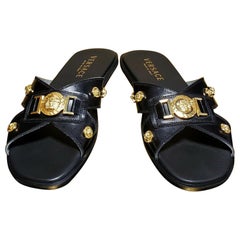NEW VERSACE BLACK W/GOLD HARDWARE LEATHER SANDALS Shoes IT 42 - US 9