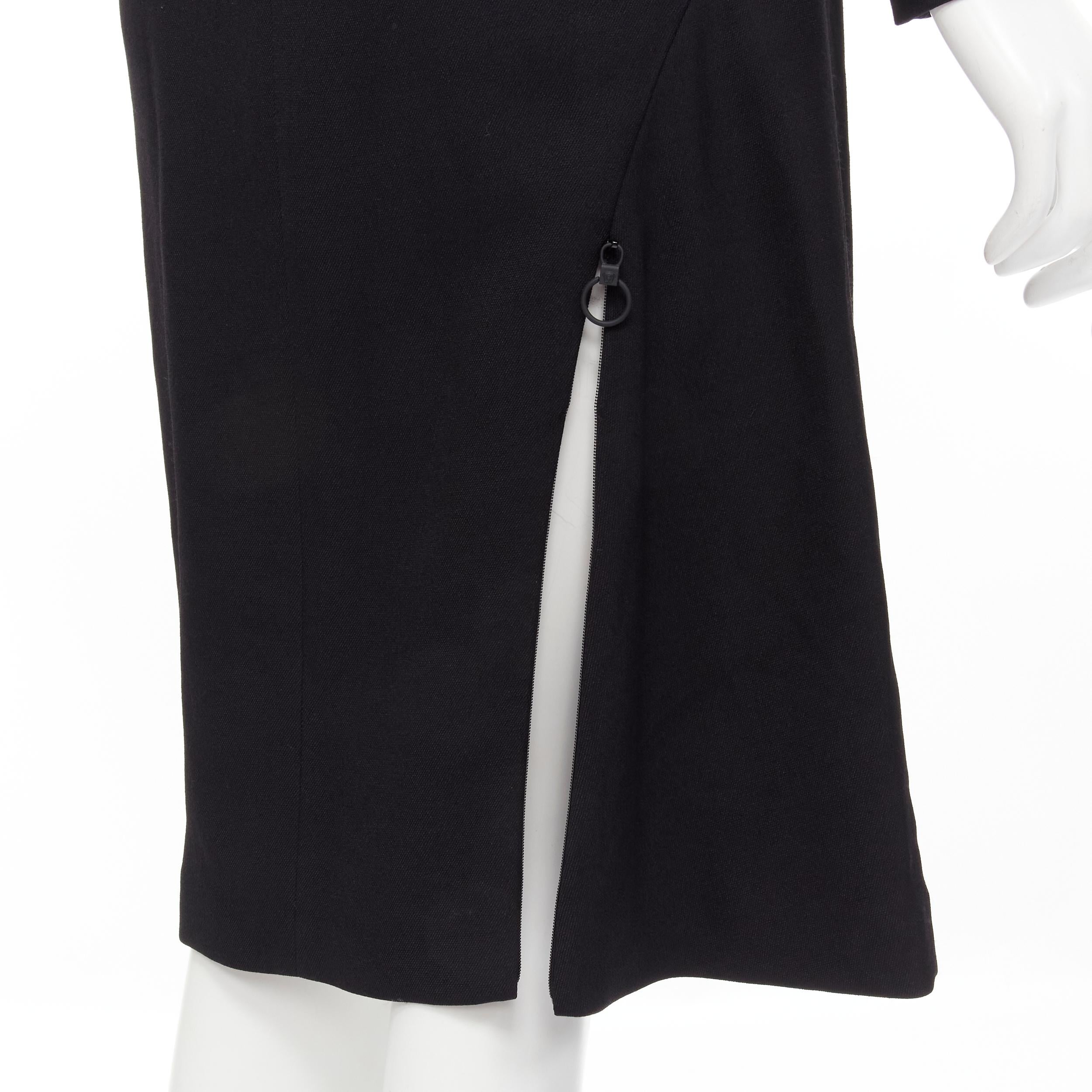 Neu VERSACE Schwarzes Kleid aus Wollkrepp mit Medusa-Ring und unregelmäßigem Reißverschlussdetail IT38 S im Angebot 5