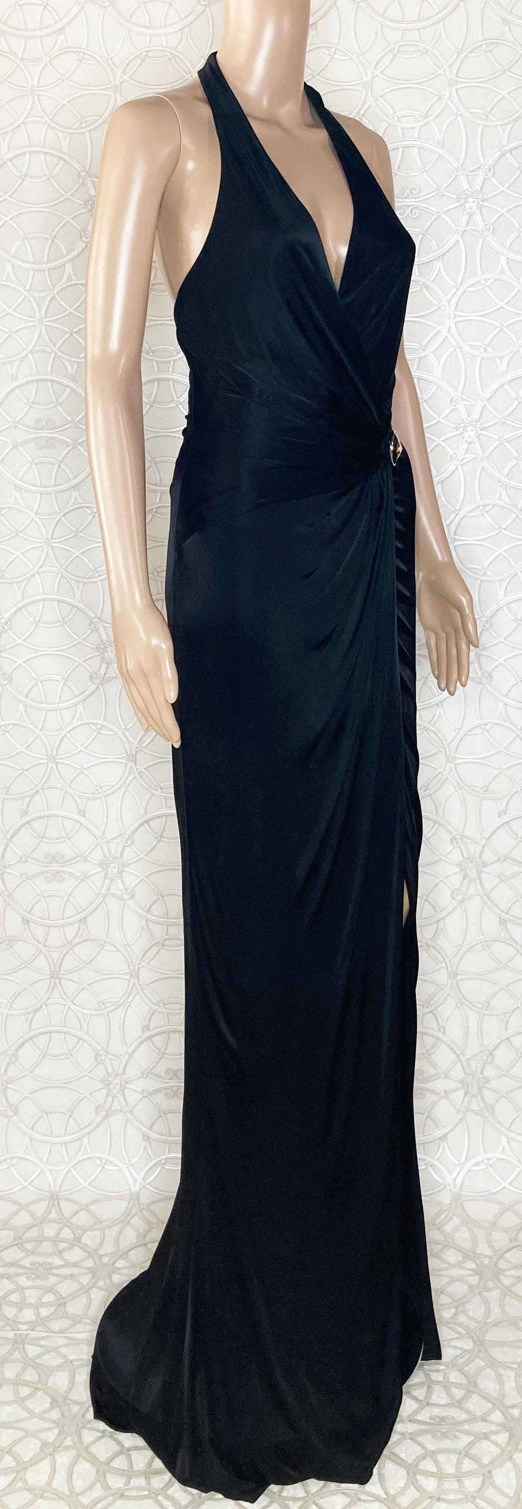 VERSACE BLACK VISCOSE LONG GOWN DRESS with OPEN BACK 42 - 6 For Sale 8