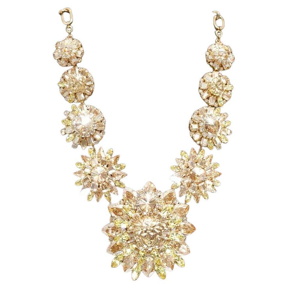 Versace medusa crystal necklace Outlet