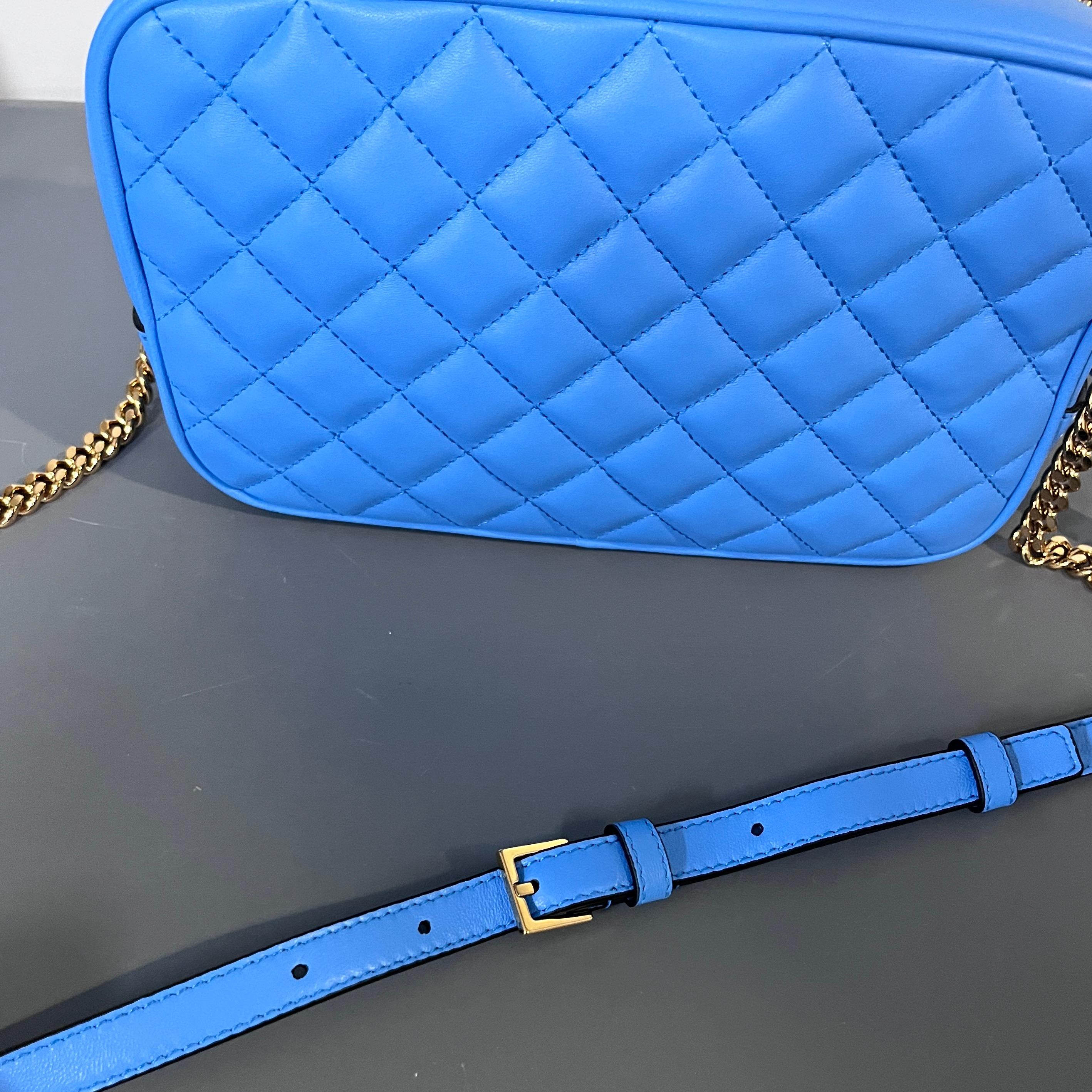 new VERSACE blue lambskin leather quilted gold Medusa chain crossbody bag Medium For Sale 5