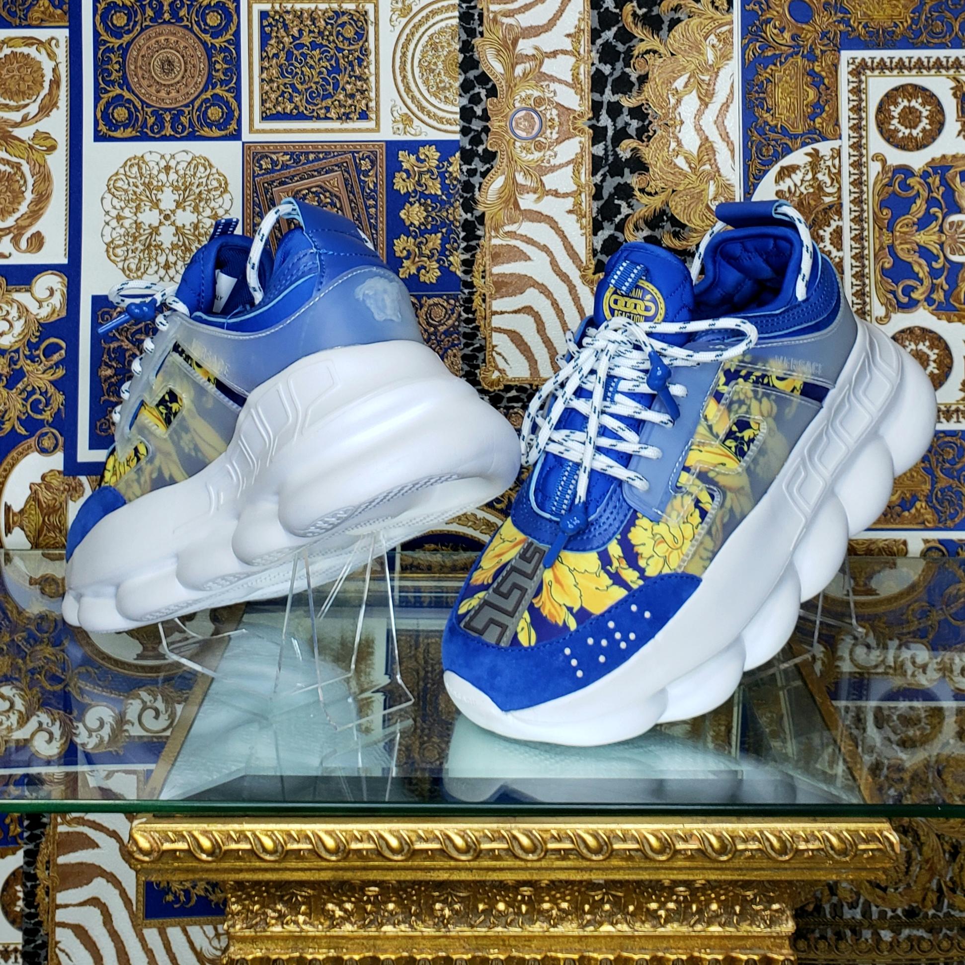 Men's NEW VERSACE CHAIN REACTION BLUE LEATHER and TEXTILE BAROQUE SNEAKERS 42 - 9