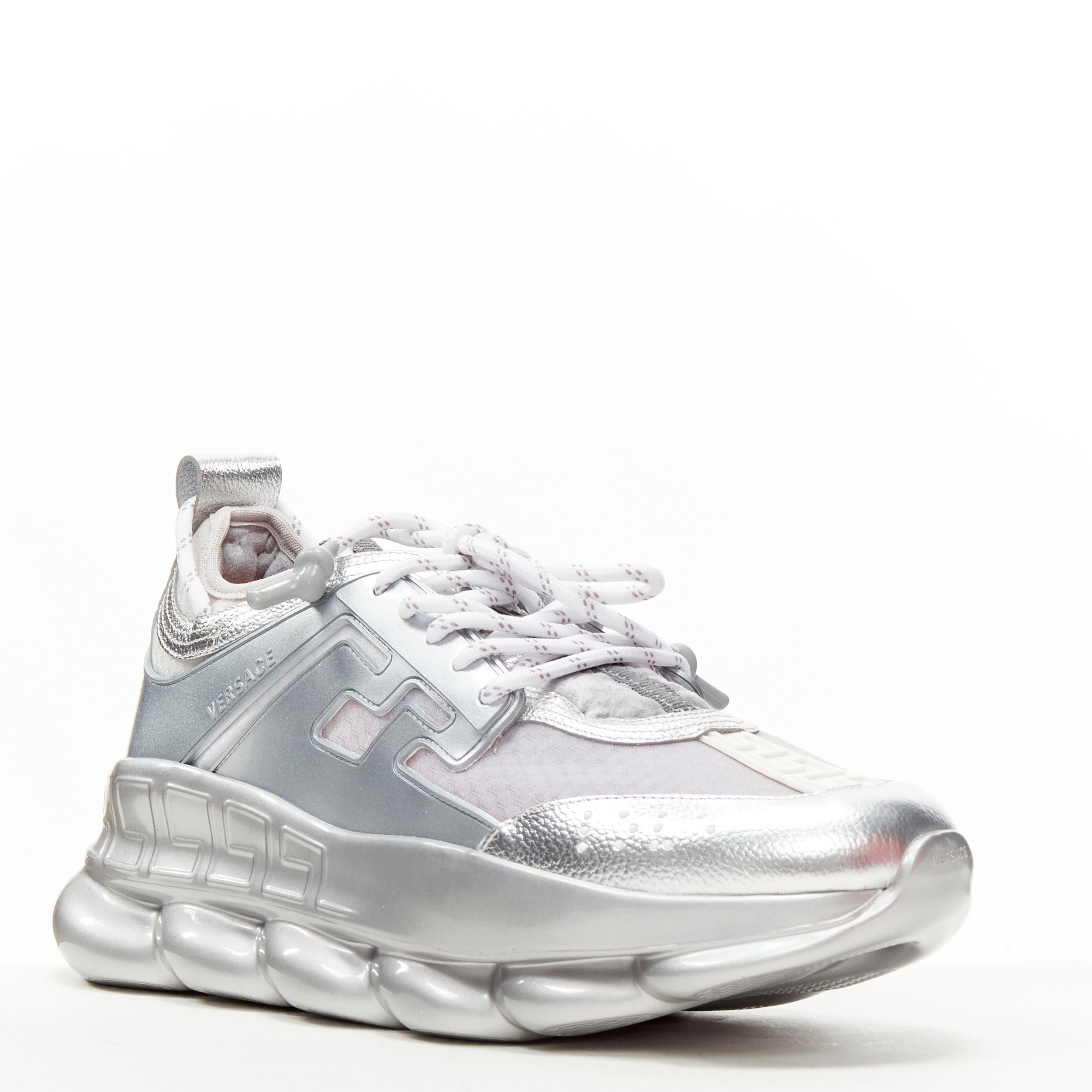 new VERSACE Chain Reaction metallic silver sheer low top chunky sneaker EU46 
Reference: TGAS/C00775 
Brand: Versace 
Designer: Donatella Versace 
Model: DSU7071E D10TCG D9201 
Collection: Chain Reaction 
Material: Mesh 
Color: Silver 
Pattern: