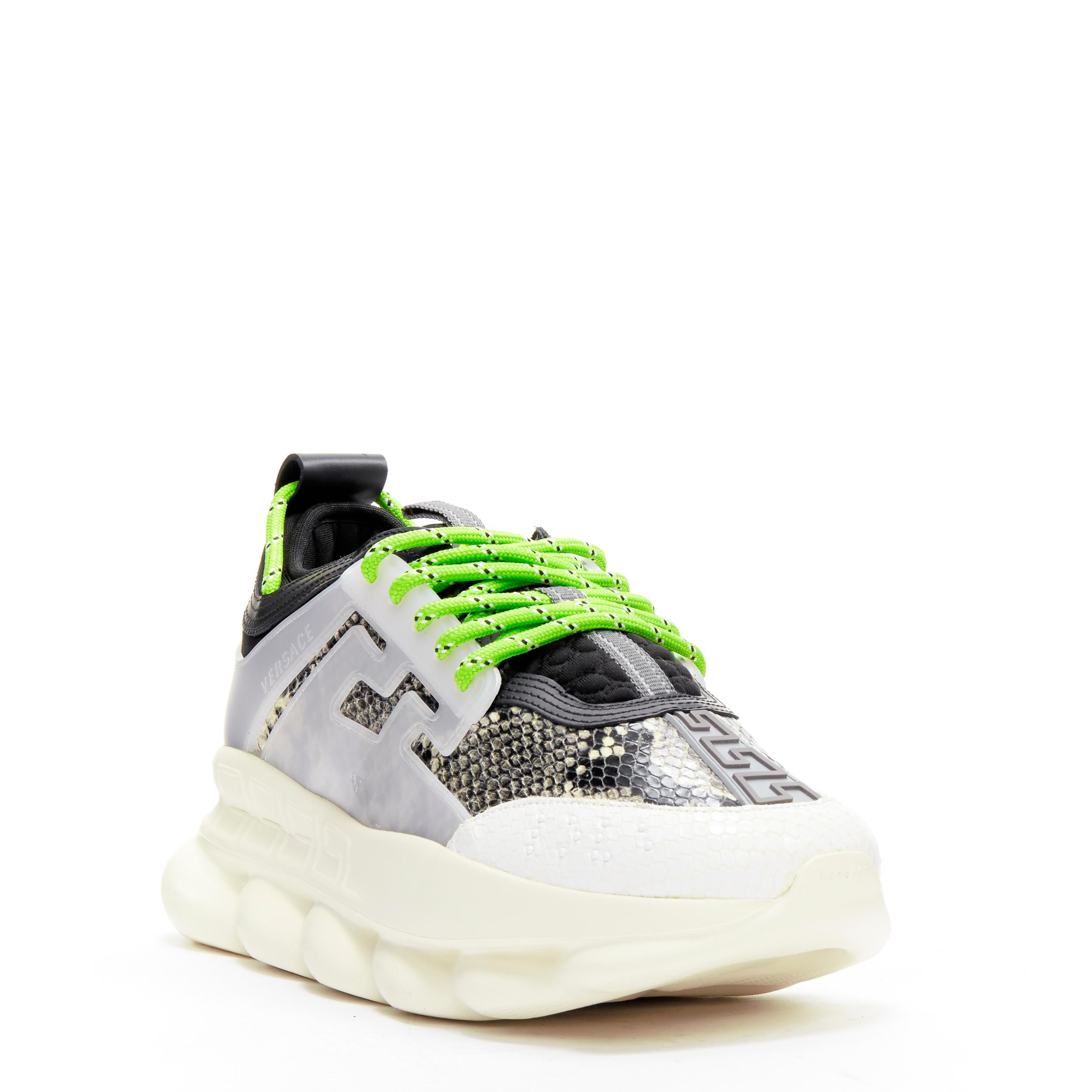 new VERSACE Chain Reaction Salehe Bembury grey scaled green sneaker EU39.5

Reference: TGAS/A06349

Brand: Versace

Designer: Salehe Bembury

Model: Versace Chain Reaction

Material: Fabric, Leather

Color: Grey, Green

Pattern: Solid

Closure: Lace