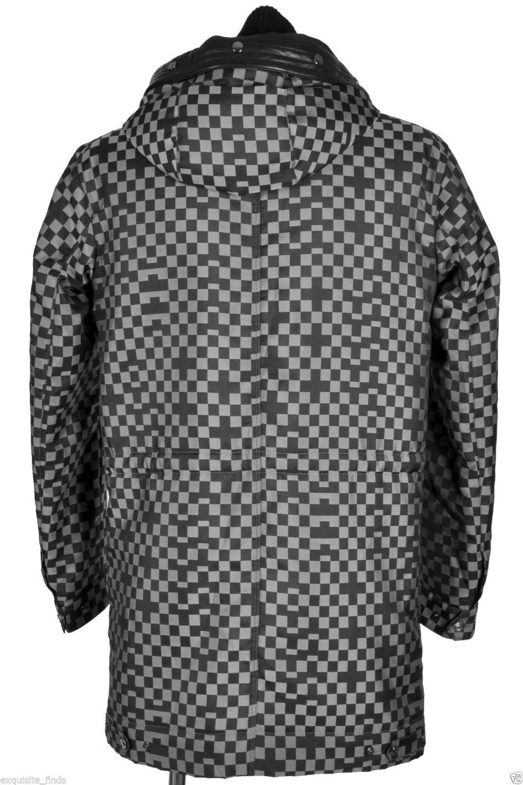 NEW VERSACE CHECKERED COAT with HOOD for MEN For Sale 2