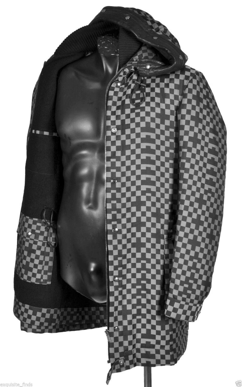 NEW VERSACE CHECKERED COAT with HOOD for MEN For Sale 3