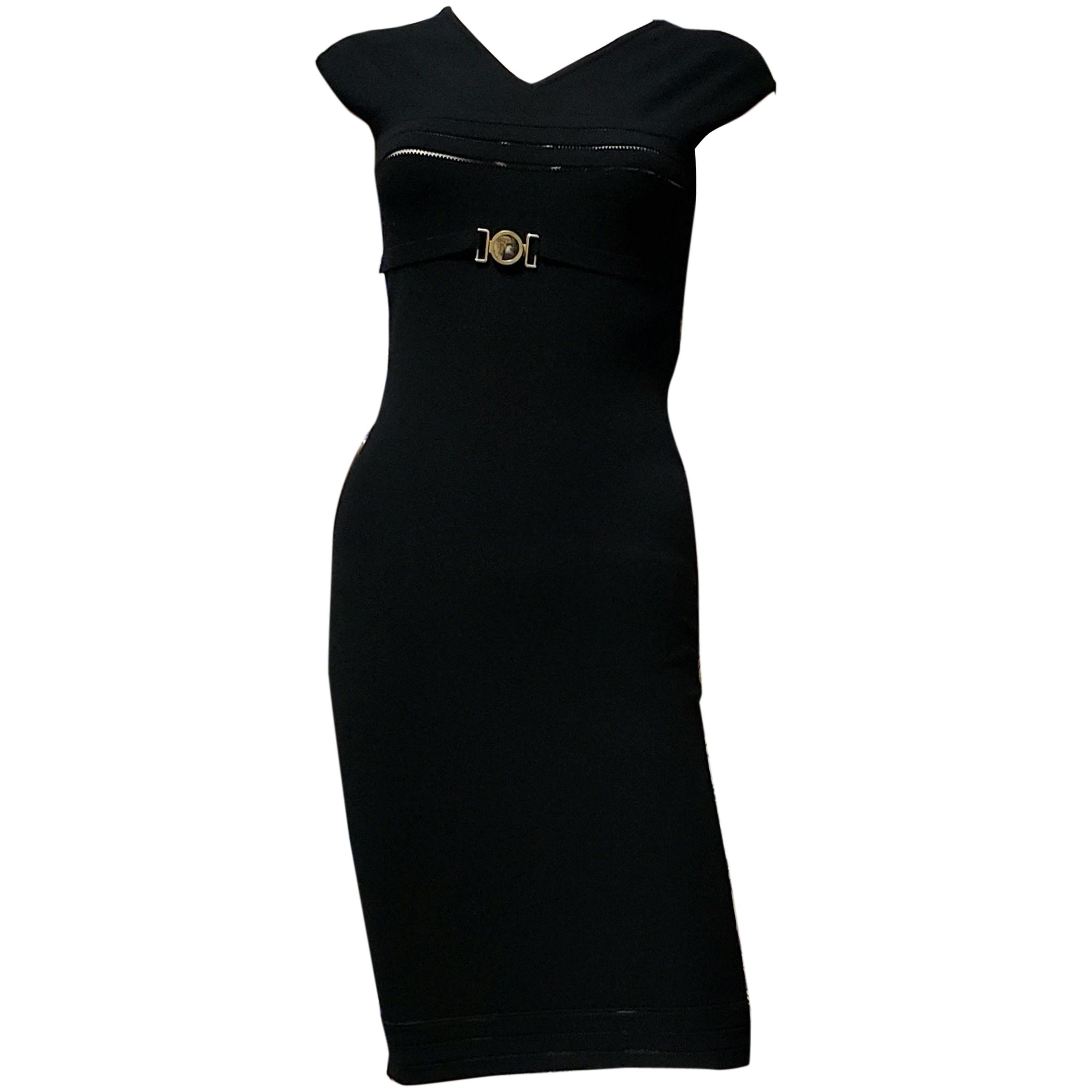 NEW VERSACE COLLECTION BLACK KNIT DRESS with MEDUSA BUCKLE 38 - 2 For Sale