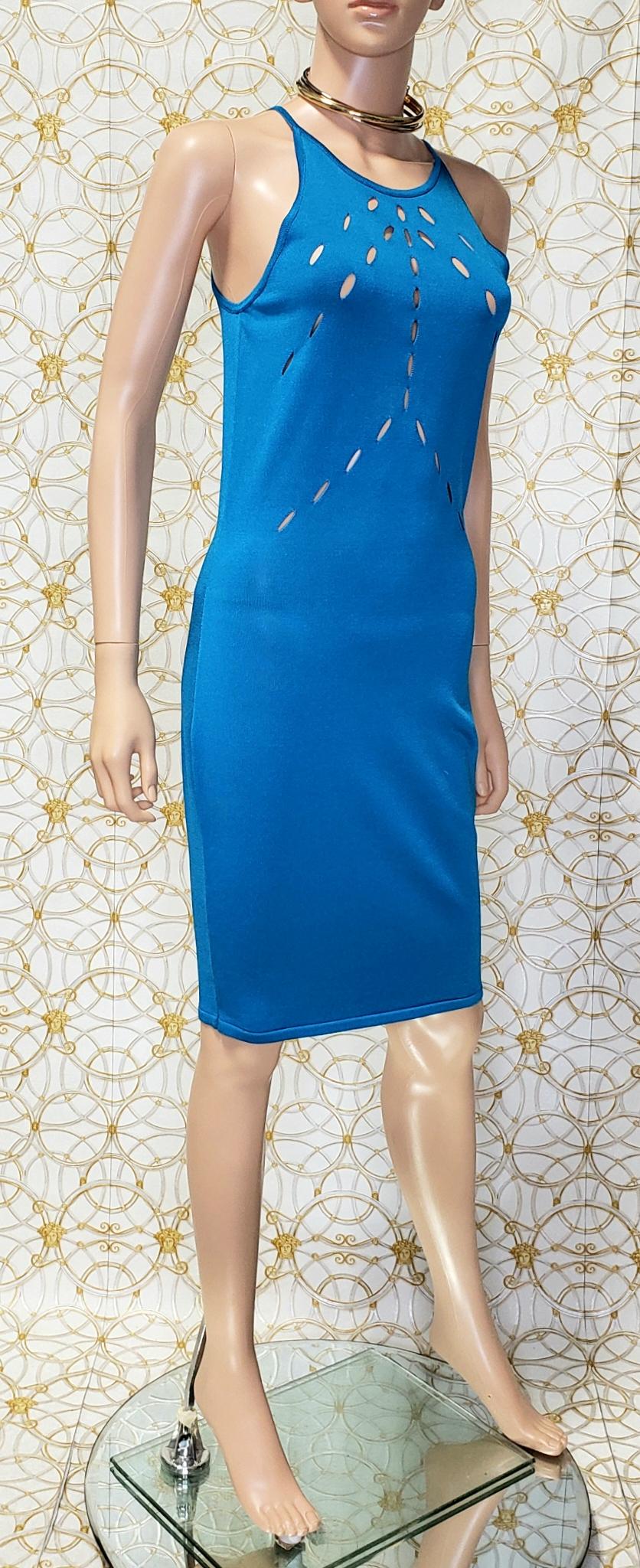 Women's NEW VERSACE COLLECTION BLUE KNIT SLEEVELESS Dress 38 - 2 For Sale