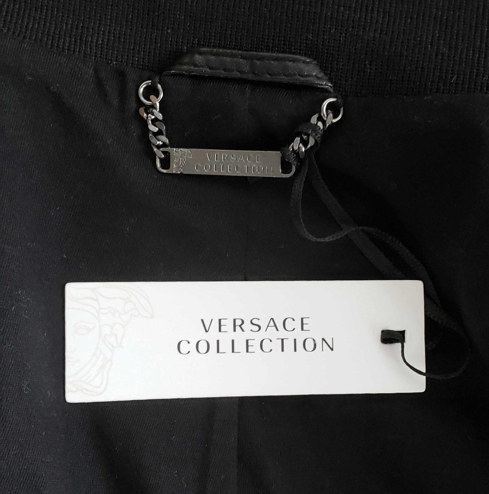 New VERSACE COLLECTION PERFORATED LAMB LEATHER BLACK BOMBER JACKET 56 - 3XL For Sale 4