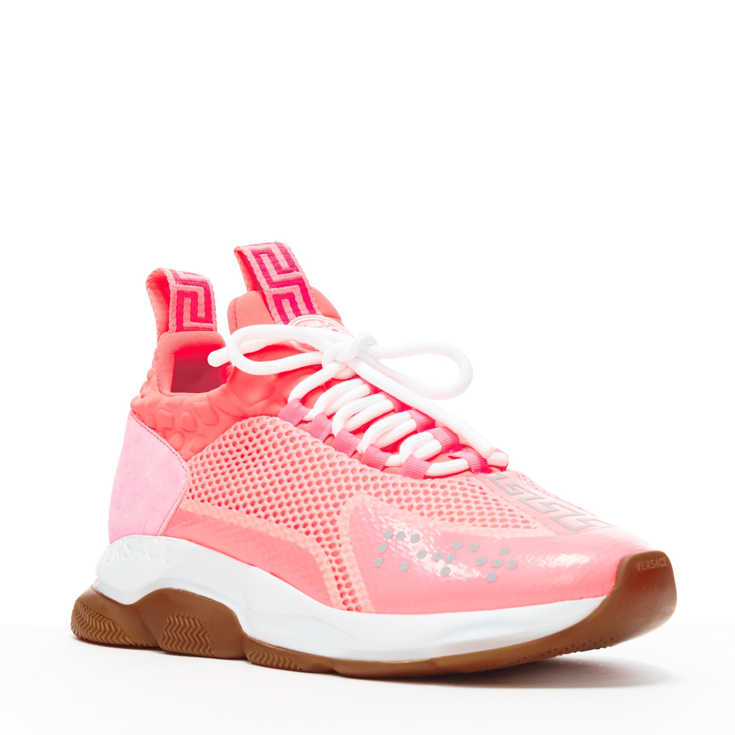 new VERSACE Cross Chainer fluorescent neon pink mesh low top sneaker EU41 US8 
Reference: TGAS/A06271 
Brand: Versace 
Designer: Salehe Bembury 
Model: Cross Chainer Neon Pink 
Material: Leather 
Color: Pink 
Pattern: Solid 
Closure: Lace up
Extra