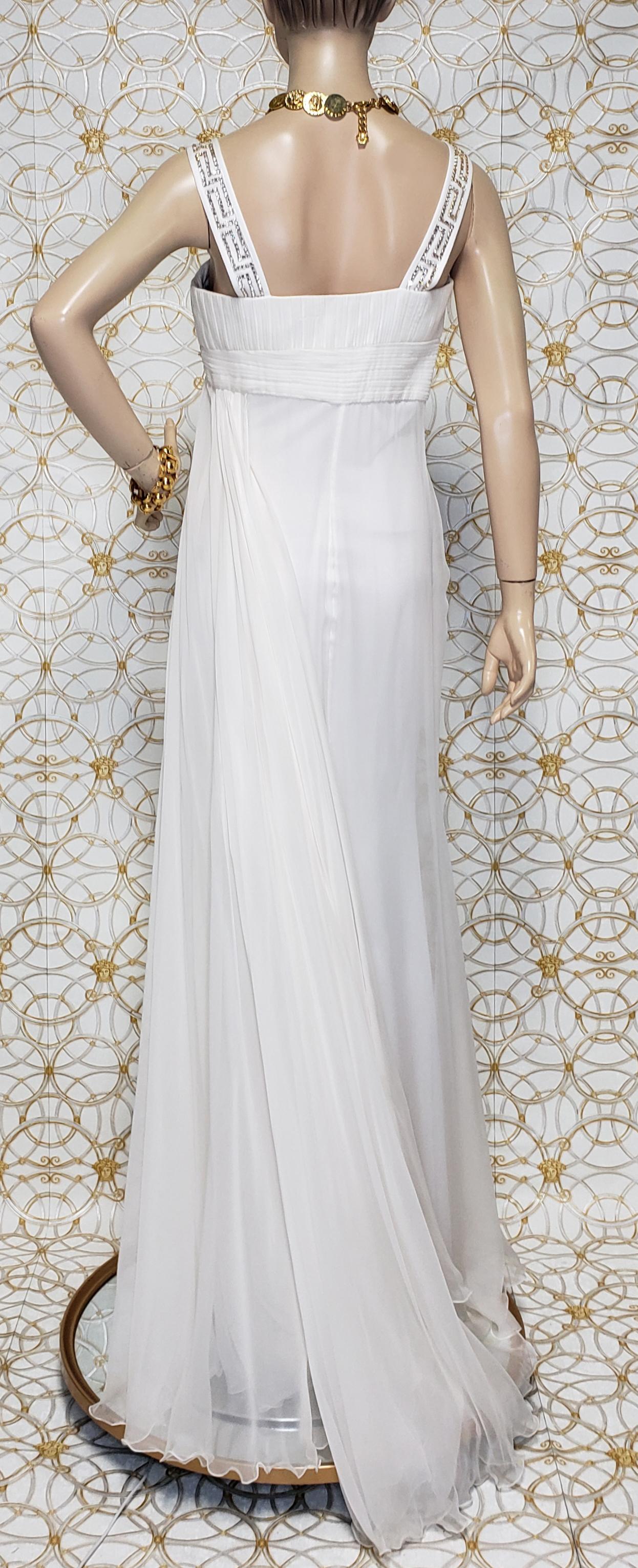 New Versace Crystal Embellished White Silk Gown 44 - 8 For Sale 4