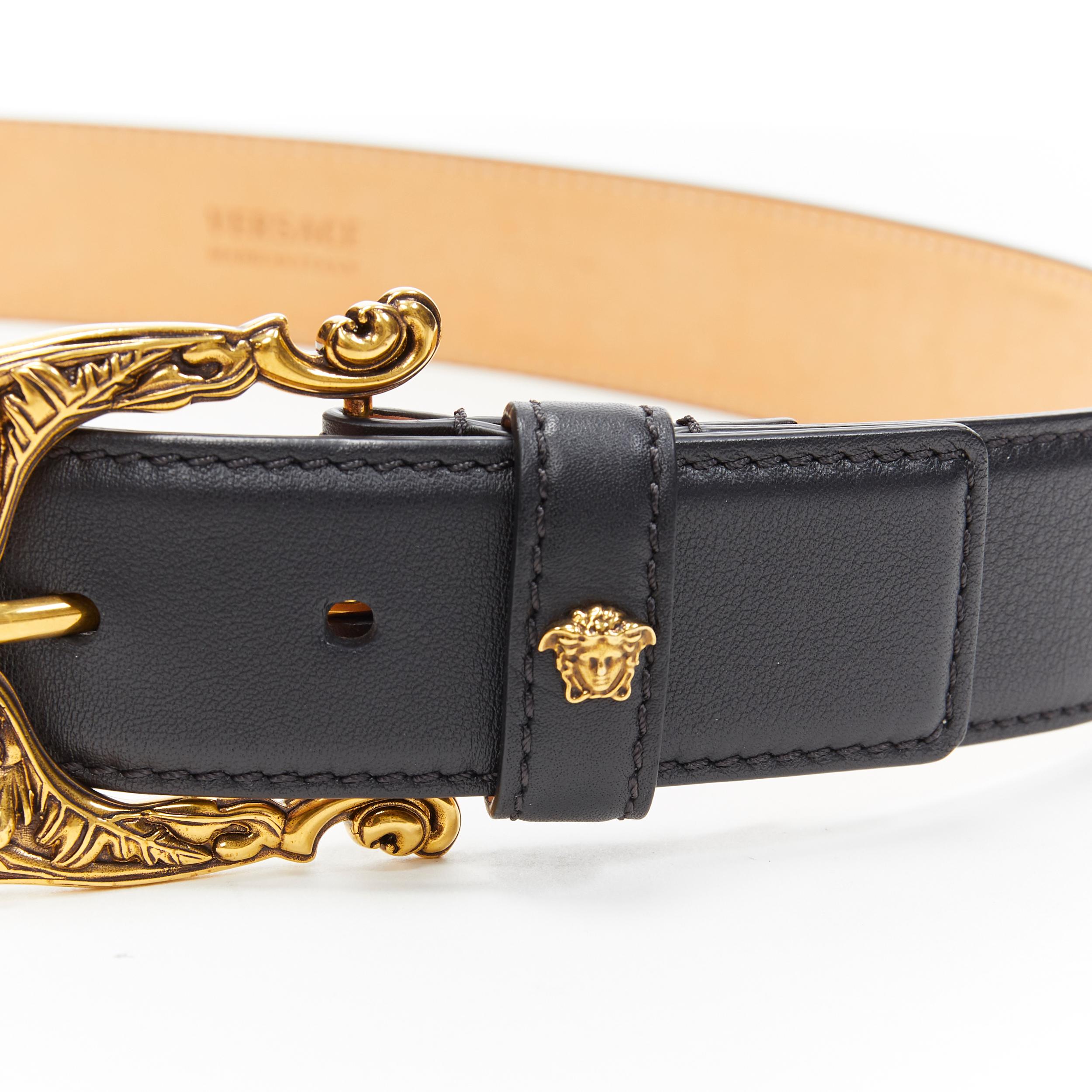 De las mujeres nuevo VERSACE doble hebilla barroca tachuela medusa cinturón de cuero negro FR90