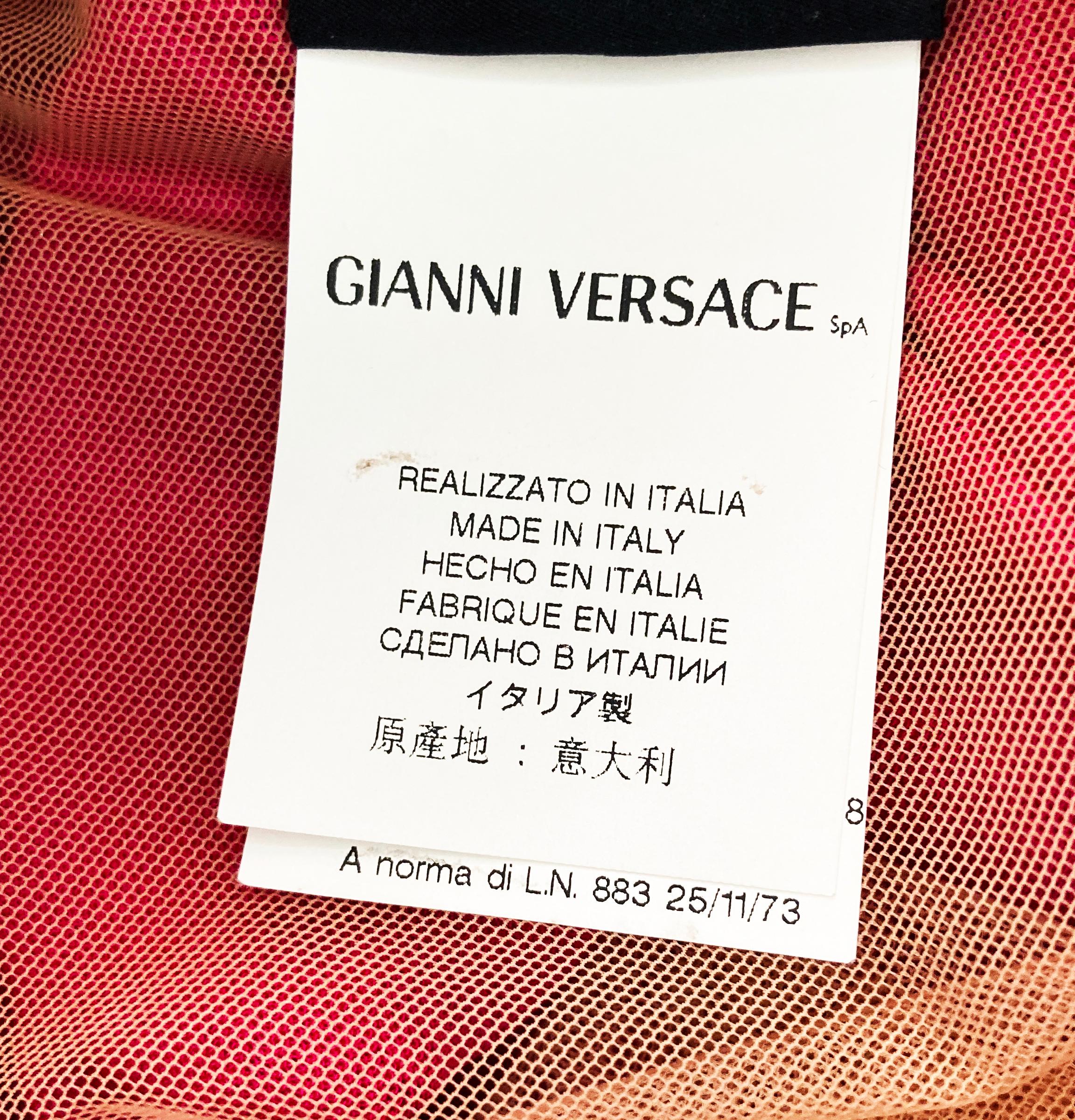 NEW VERSACE FUCHSIA SILK ONE SHOULDER OPEN BACK Gown 44 - 8 For Sale 8
