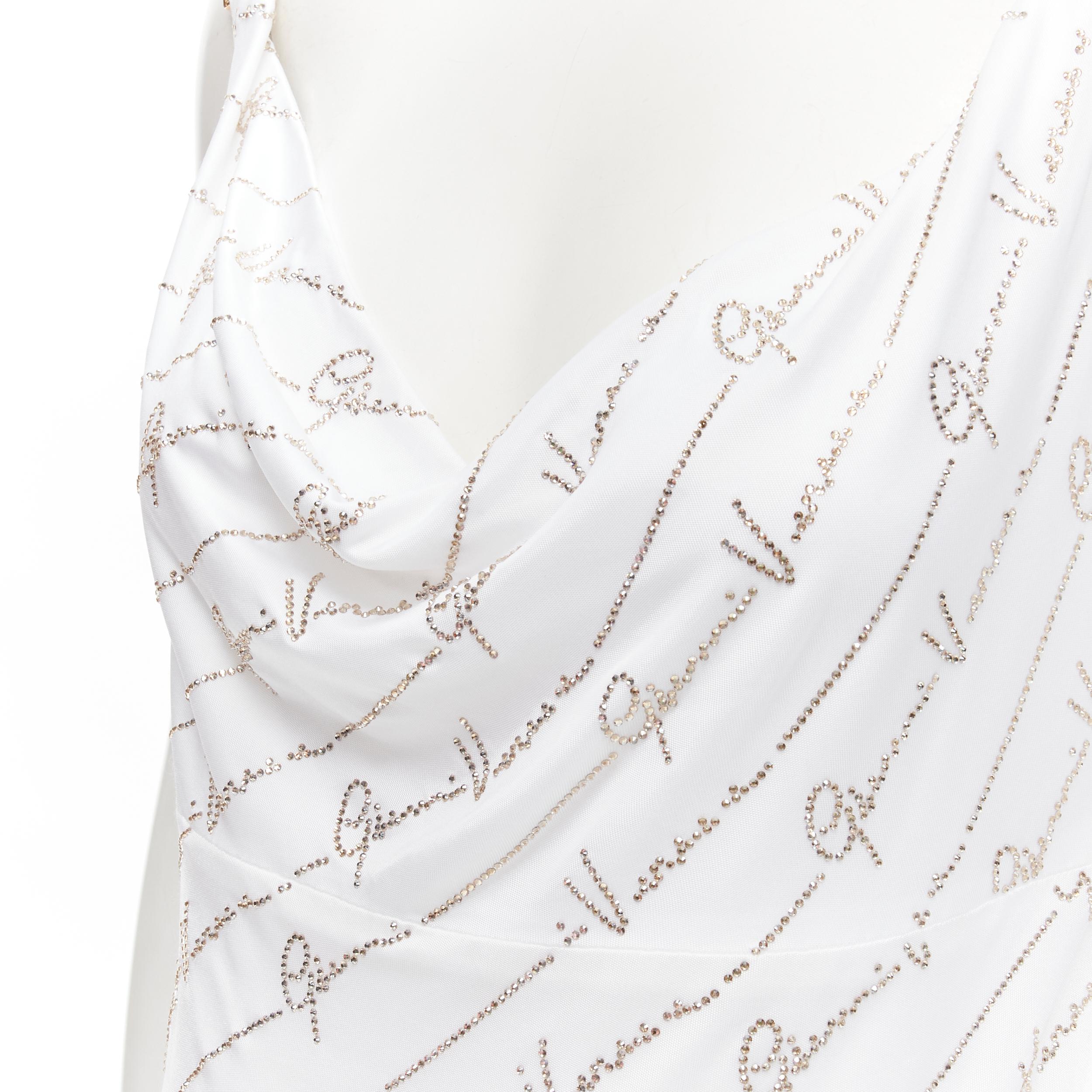 Versace - Robe Medusa incrustée de cristaux blancs incrustés, signature Gianni, taille IT 44 L, état neuf en vente 2