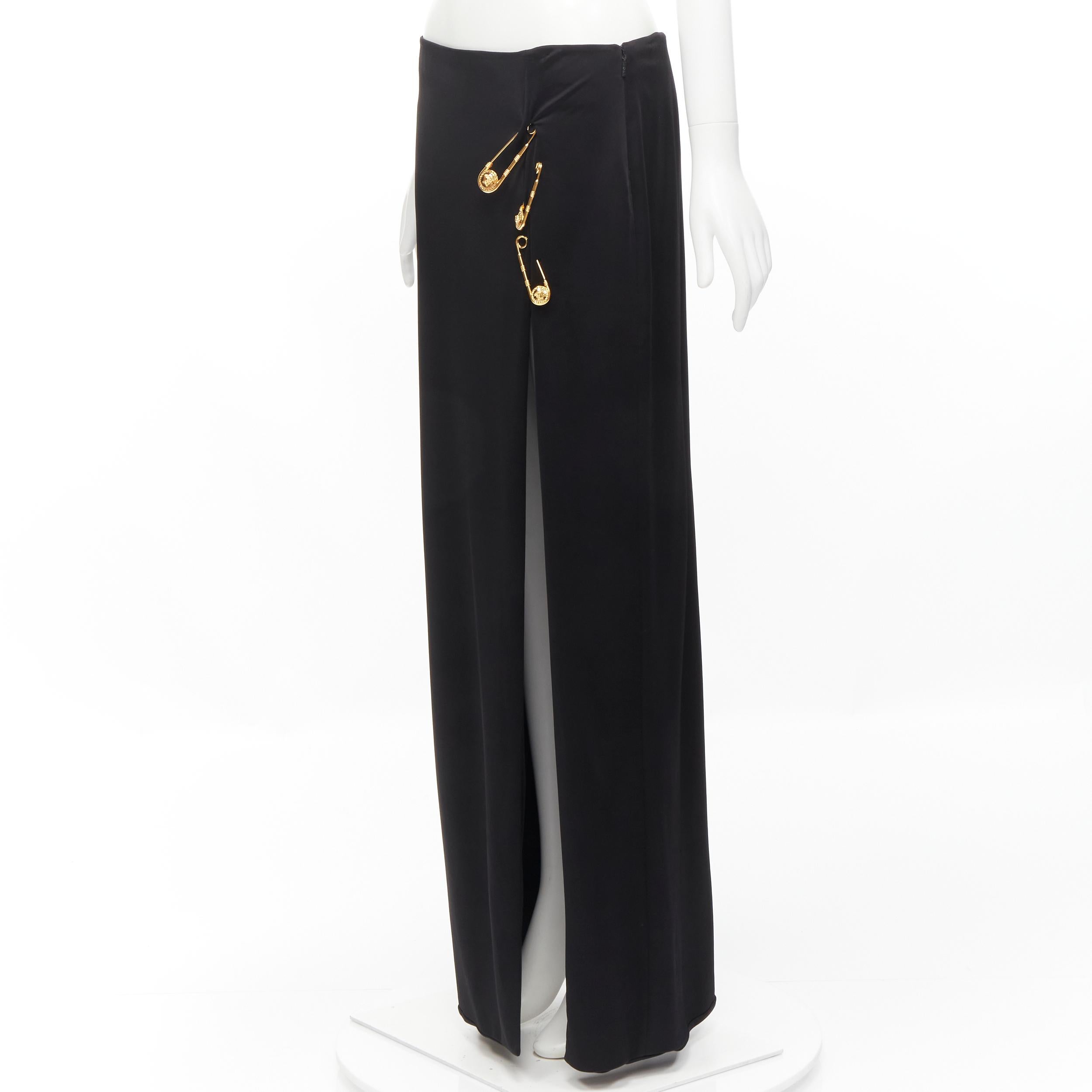 Black new VERSACE gold Medusa safety pin black viscose high slit skirt IT44 L For Sale