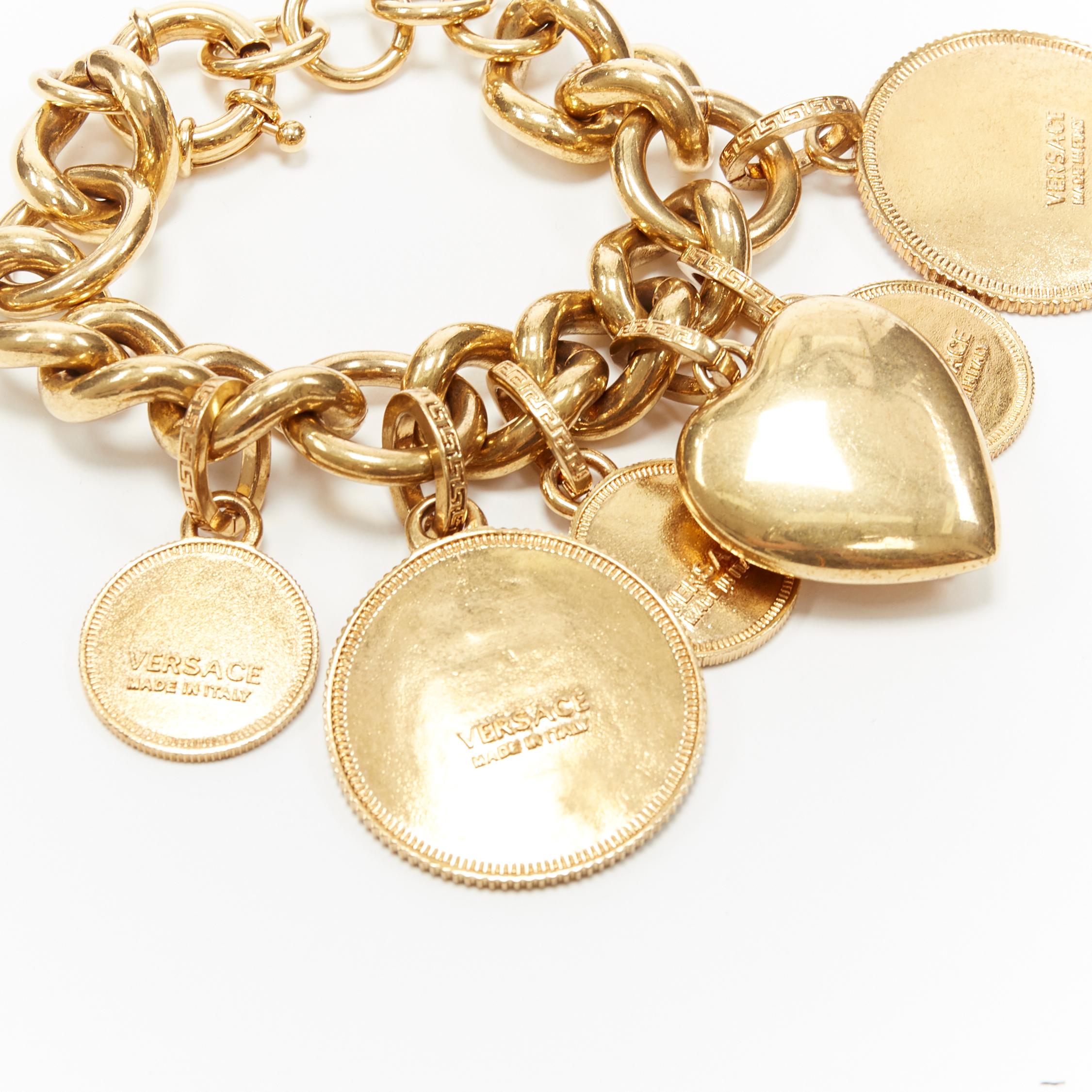 new VERSACE gold plated V-Mine Heart Medusa medallion coin charm chunky bracelet In New Condition In Hong Kong, NT