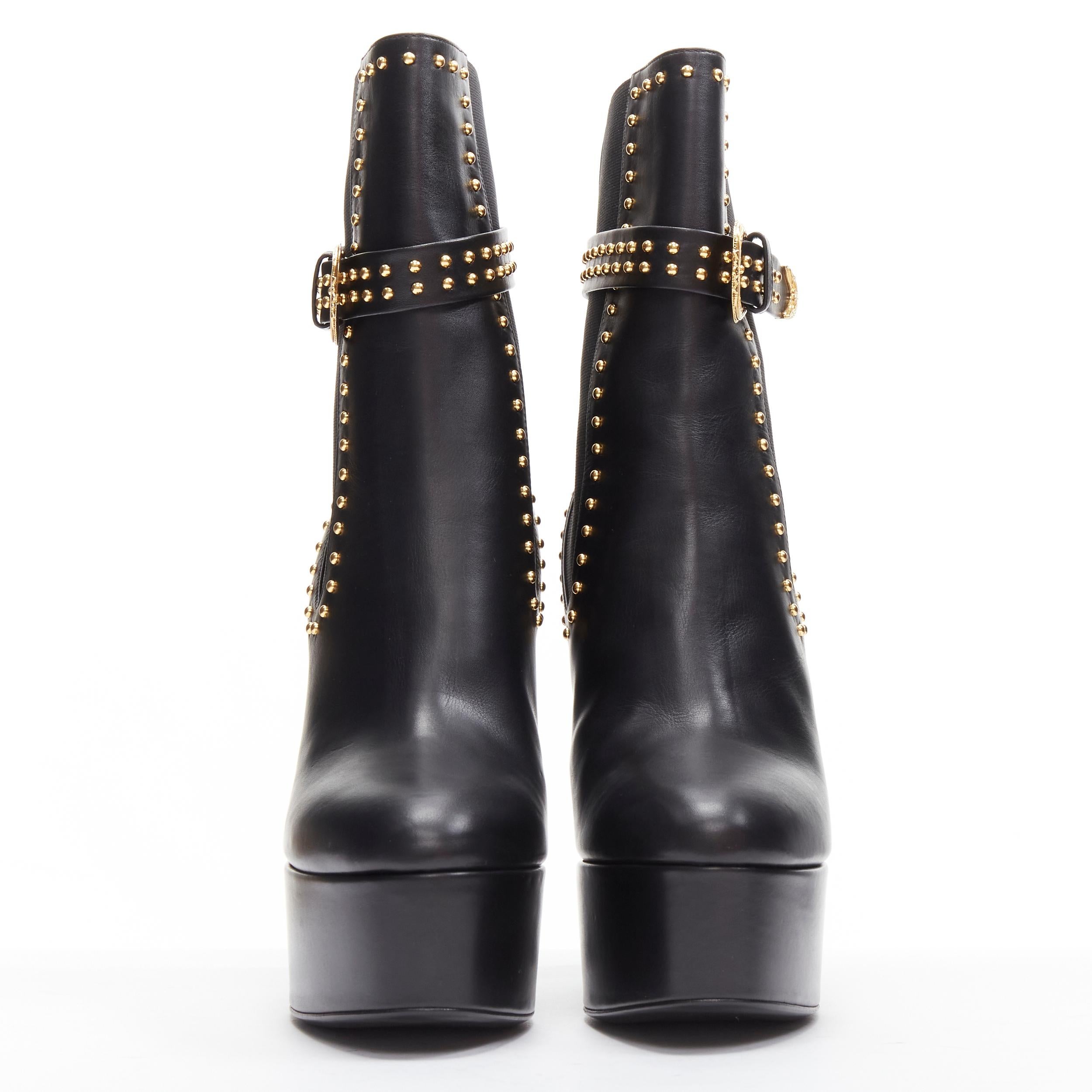 new VERSACE gold studded western buckle black leather platform boots EU40.5 In New Condition For Sale In Hong Kong, NT