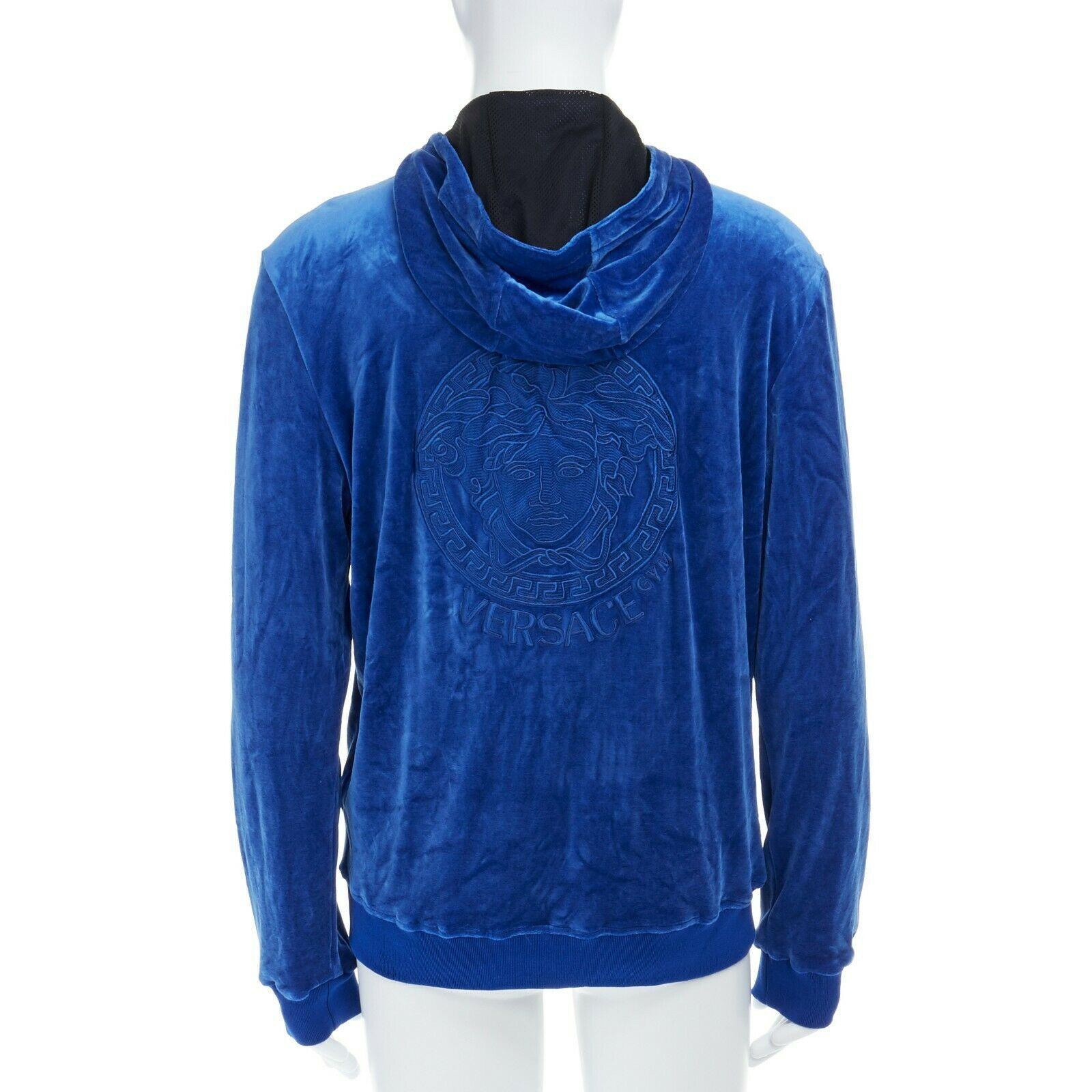 new VERSACE Gym blue velour Medusa logo embroidered back hoodie jacket IT6 L In Good Condition In Hong Kong, NT