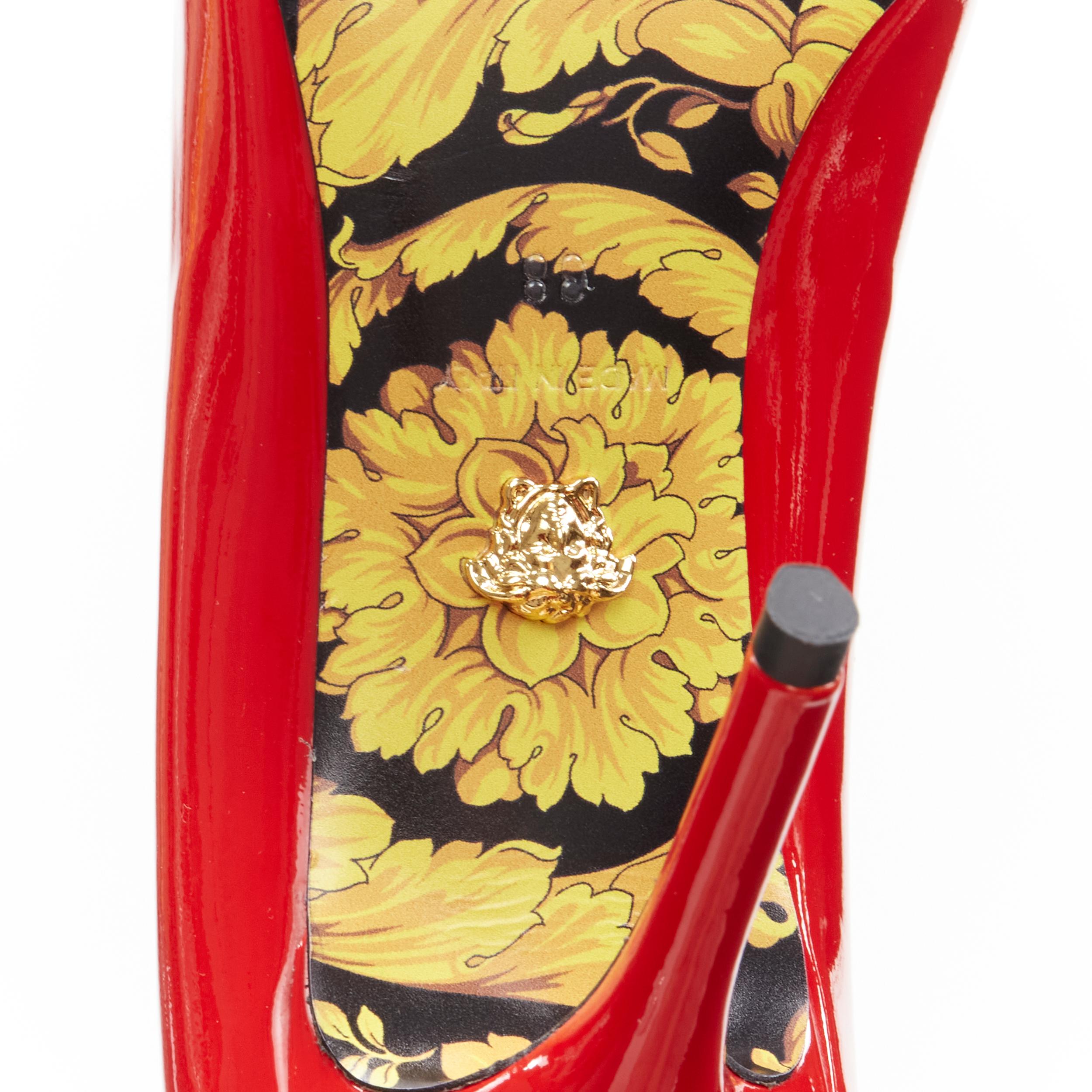 new VERSACE Hibiscus Barocco Eros red patent floral sole Medusa pump US8 EU38 For Sale 4