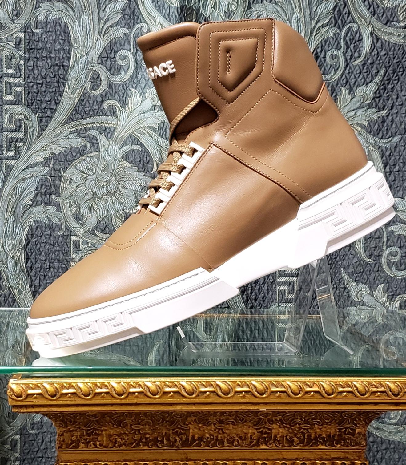 New VERSACE HIGH -TOP MOCHA LEATHER LACE UP SNEAKERS 44 - 11 4