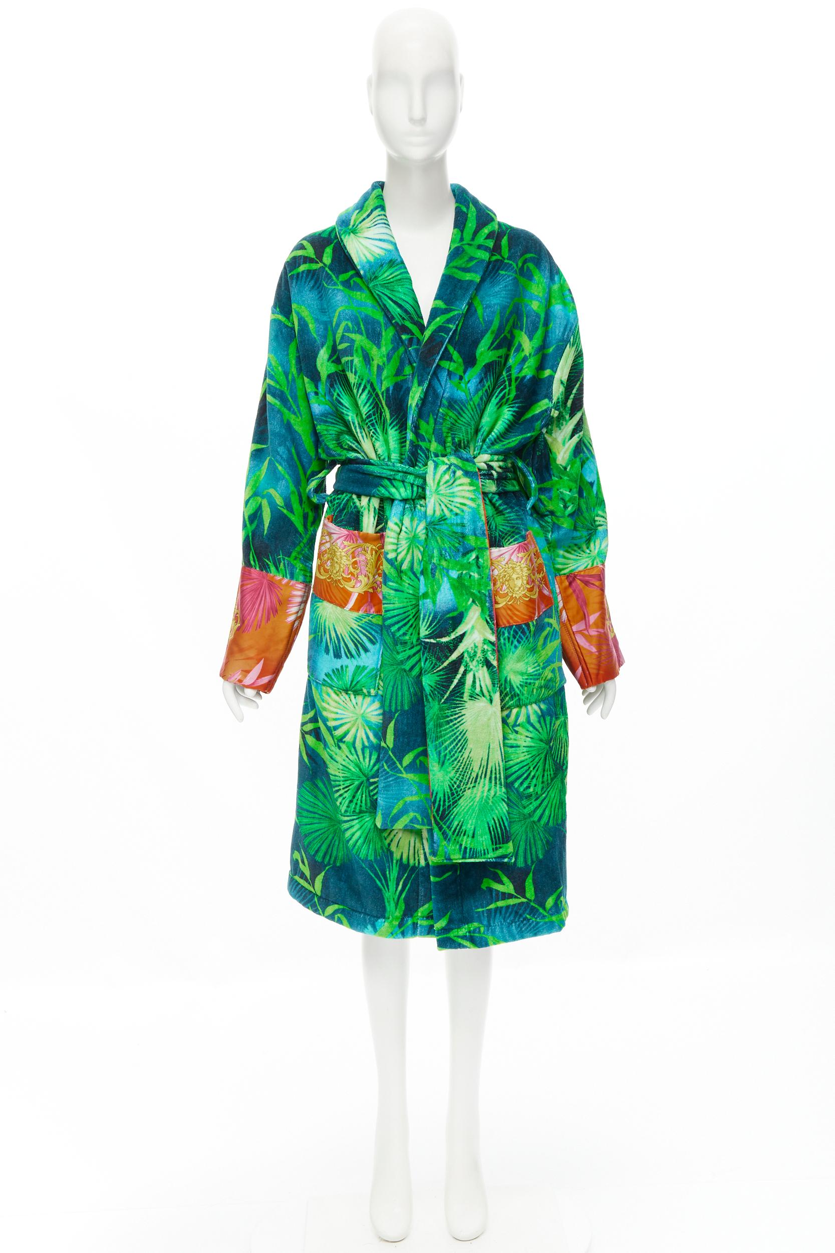 new VERSACE HOME Iconic green Jungle print pink Medusa Barocco trim robe M 2