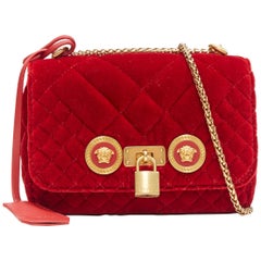 nouveau VERSACE Icon Petit sac à rabat en velours matelassé rouge double Medusa à chaîne dorée