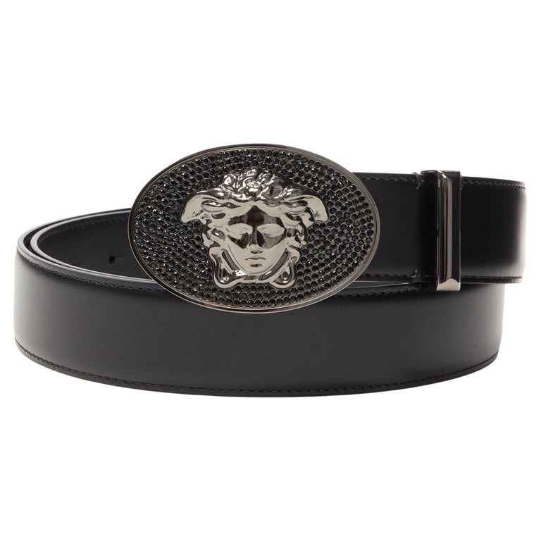 VERSACE: La Medusa reversible leather belt - Black