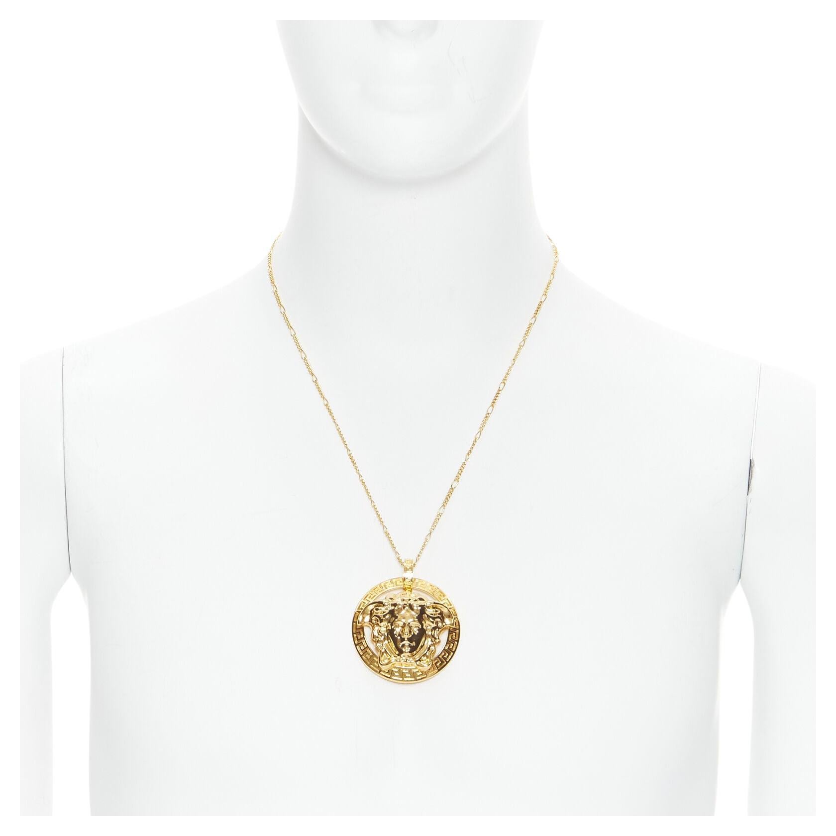 new VERSACE Medusa Greca coin medallion gold tone nickel short necklace For Sale