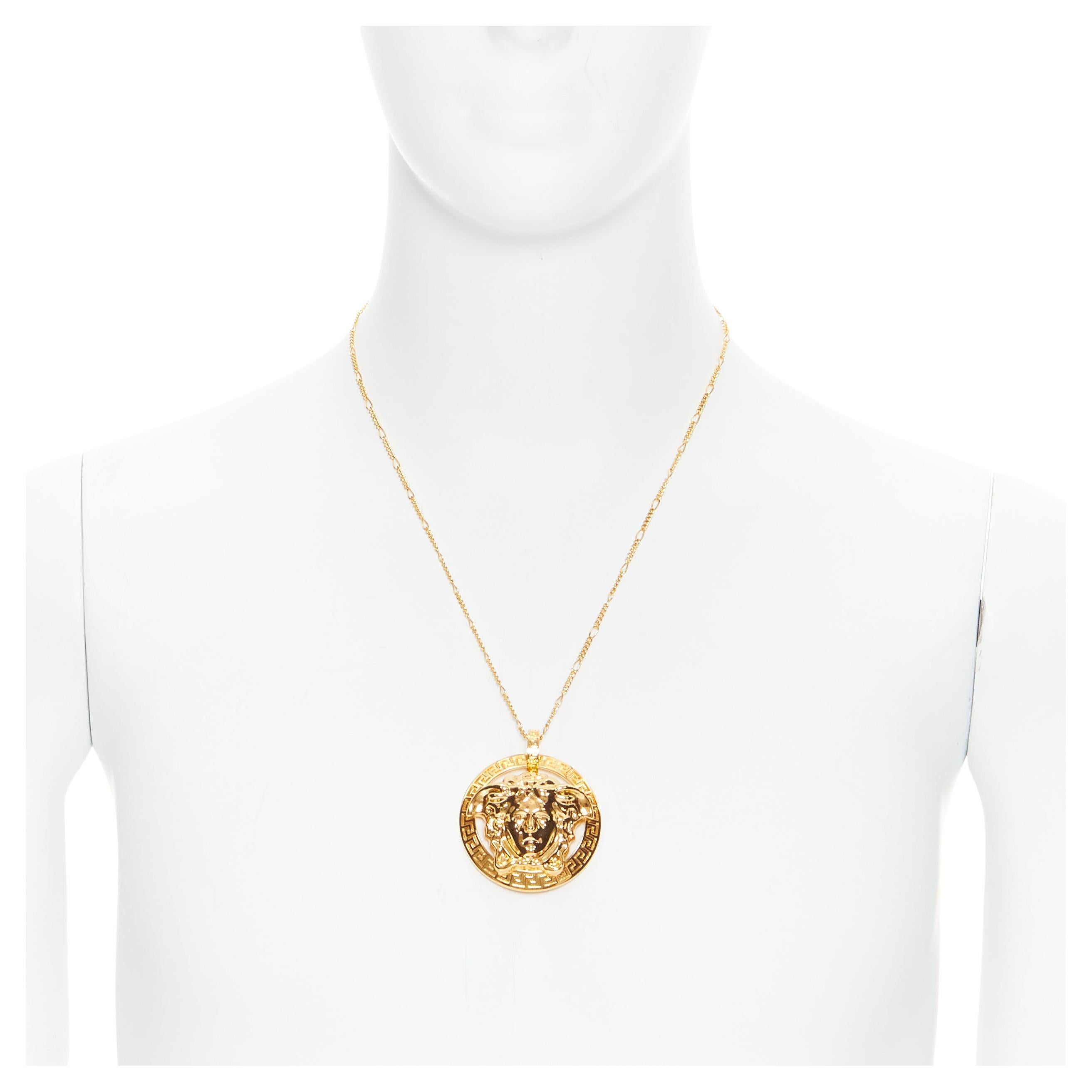 new VERSACE Medusa Greca XL coin medallion gold tone nickel short necklace