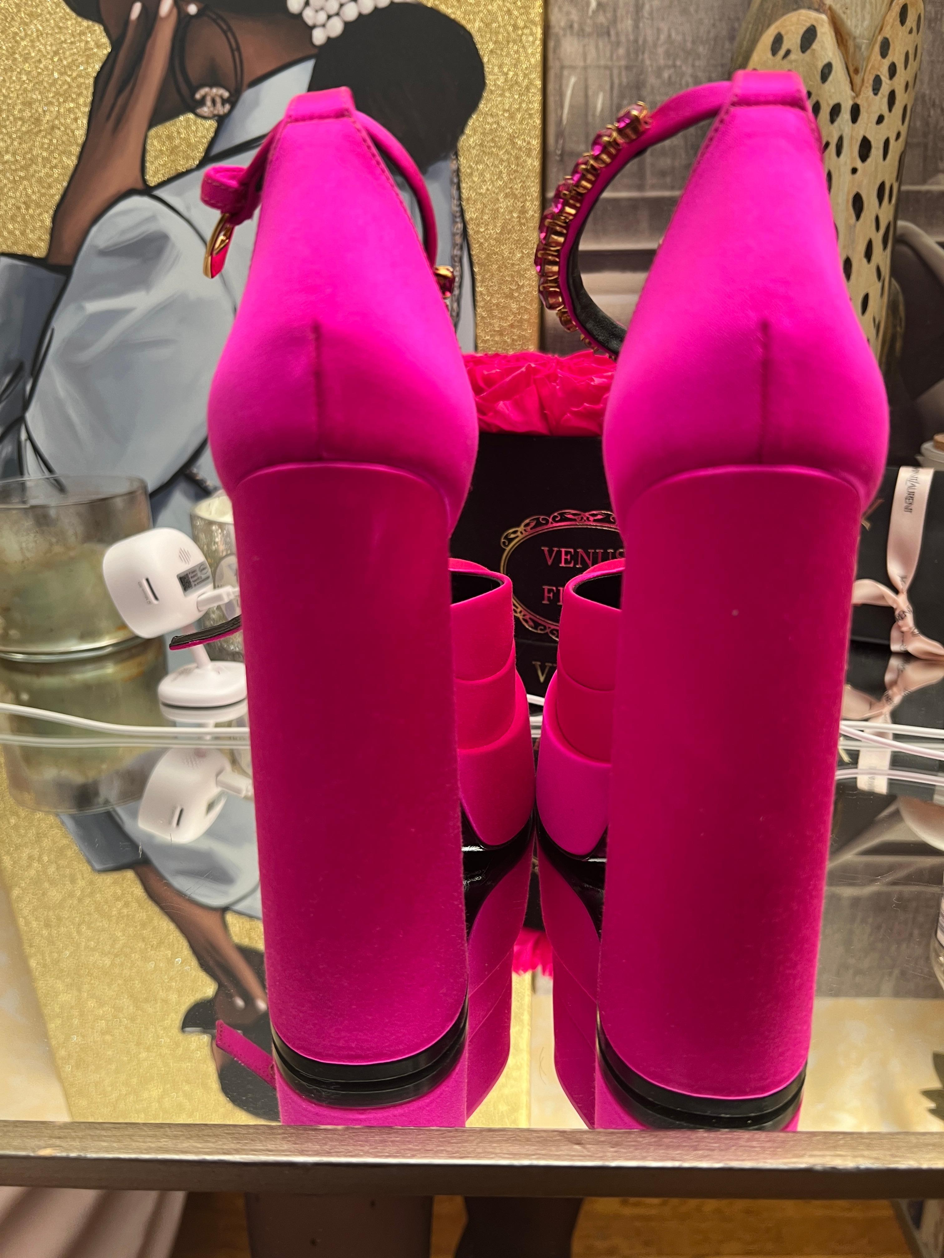 New Versace Medusa Platform Crystals Aevitas Pumps Pink Womens Size 35 en vente 5