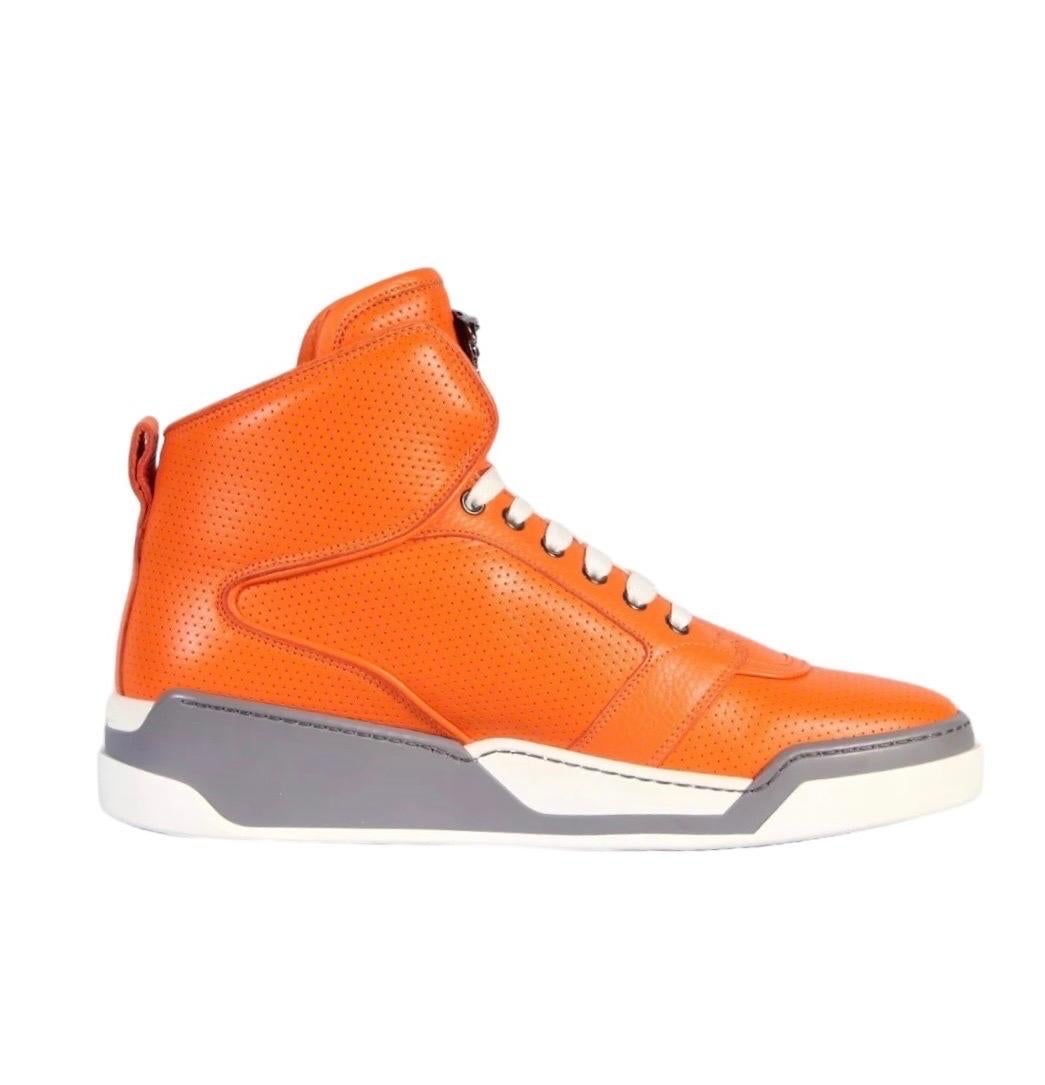 New Versace Men's Orange Perforated Leather High-Top Sneakers In New Condition For Sale In Montgomery, TX