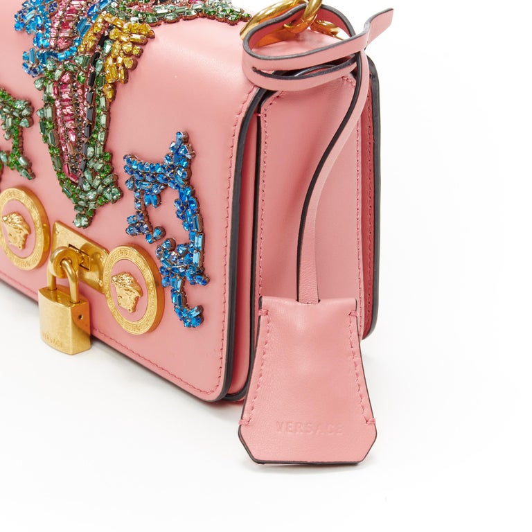 new VERSACE Mini Icon pink baroque V crystal embellished gold chain ...