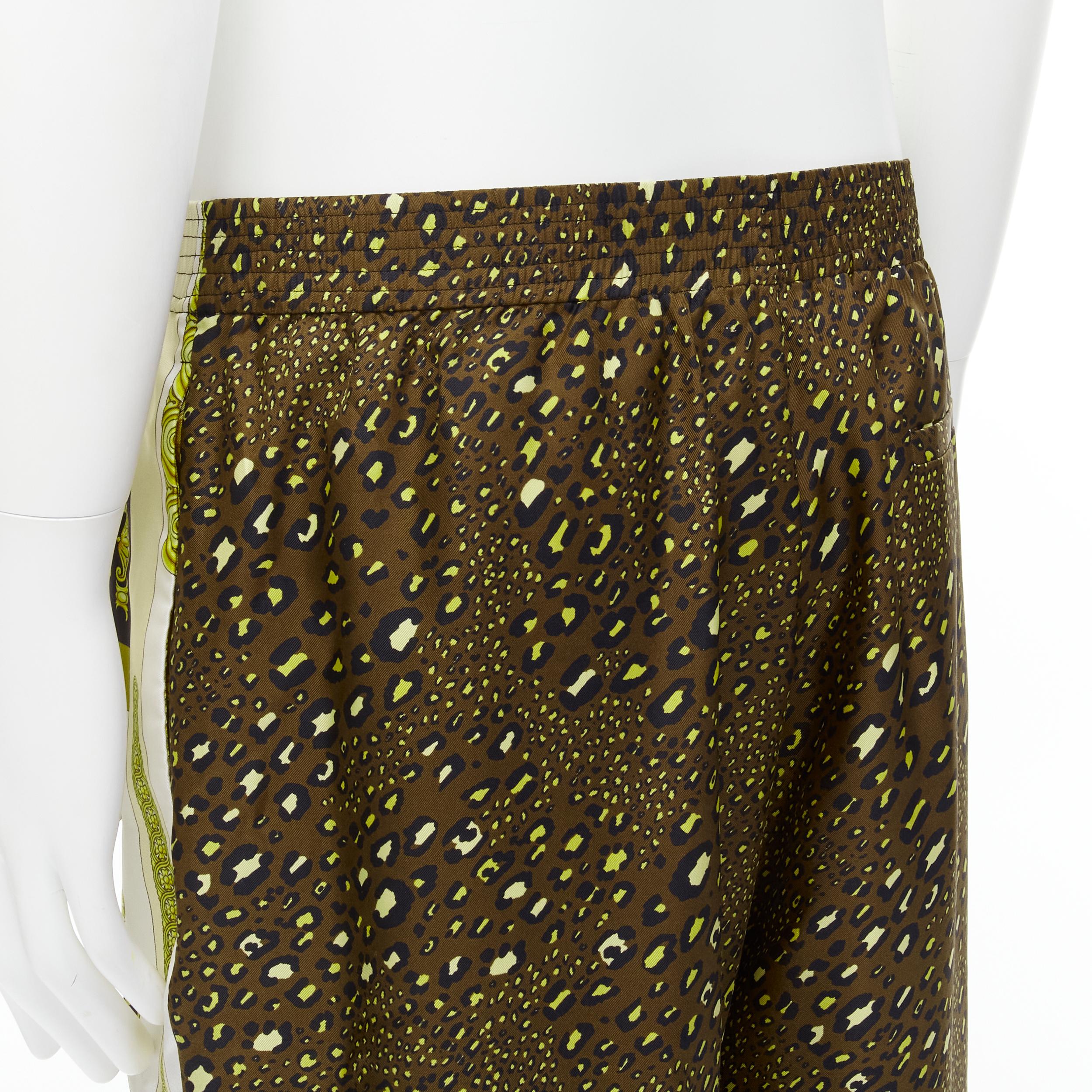 new VERSACE Mosaic Barocco 2021 silk gold baroque leopard relaxed pants IT46 S For Sale 3