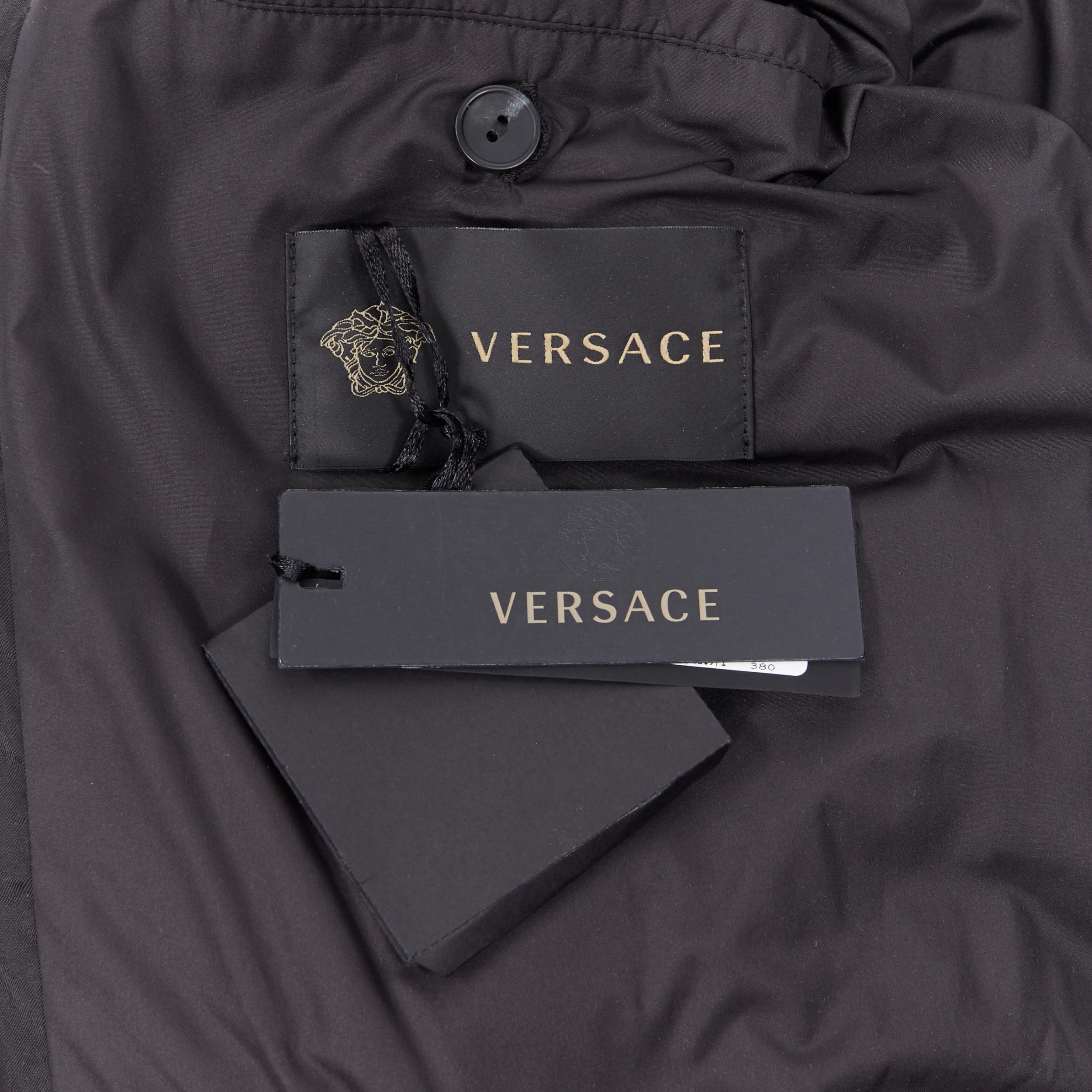 new VERSACE Nastro Stampa black logo ribbon goose down padded jacket IT46 S For Sale 6