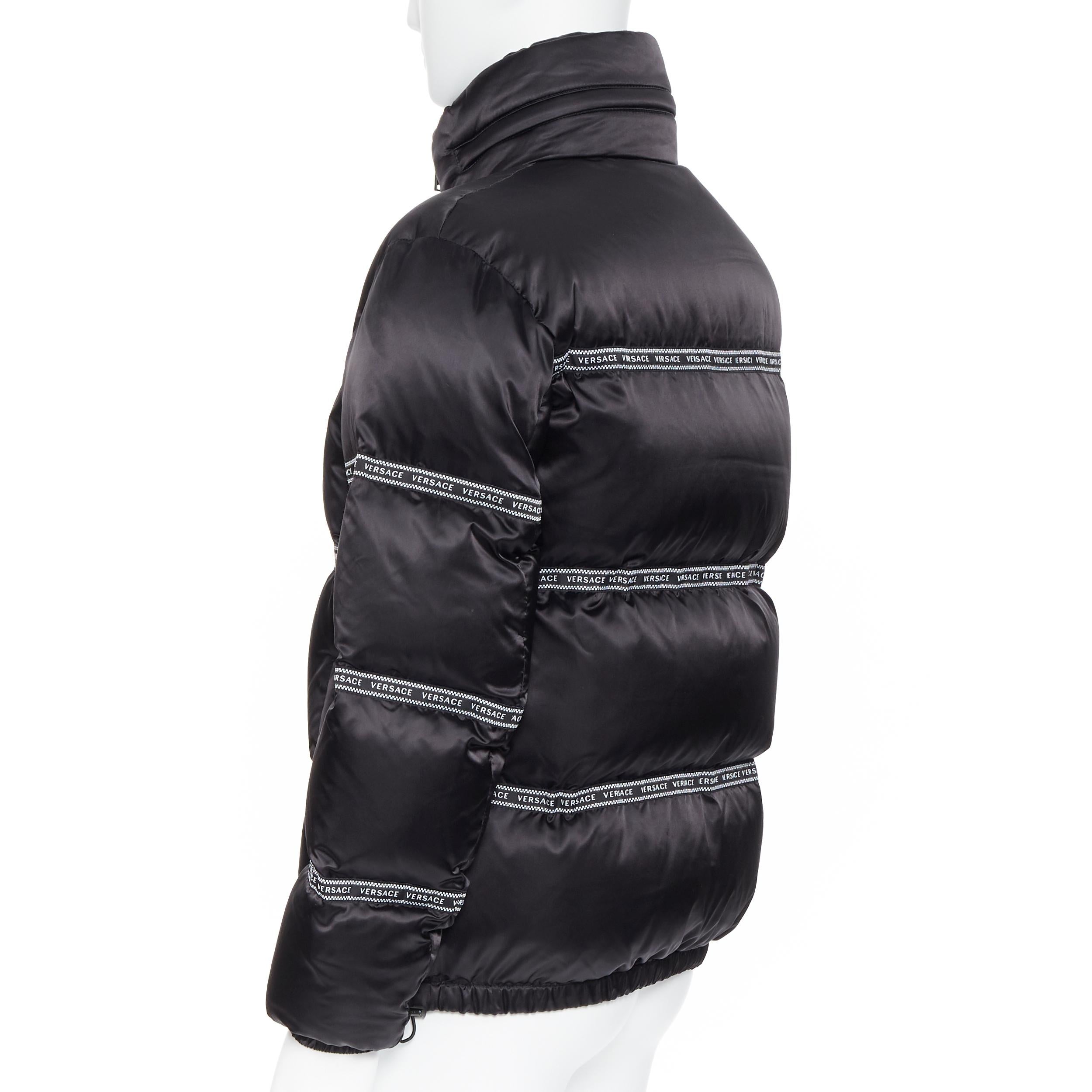 new VERSACE Nastro Stampa black logo ribbon goose down padded jacket IT46 S For Sale 2
