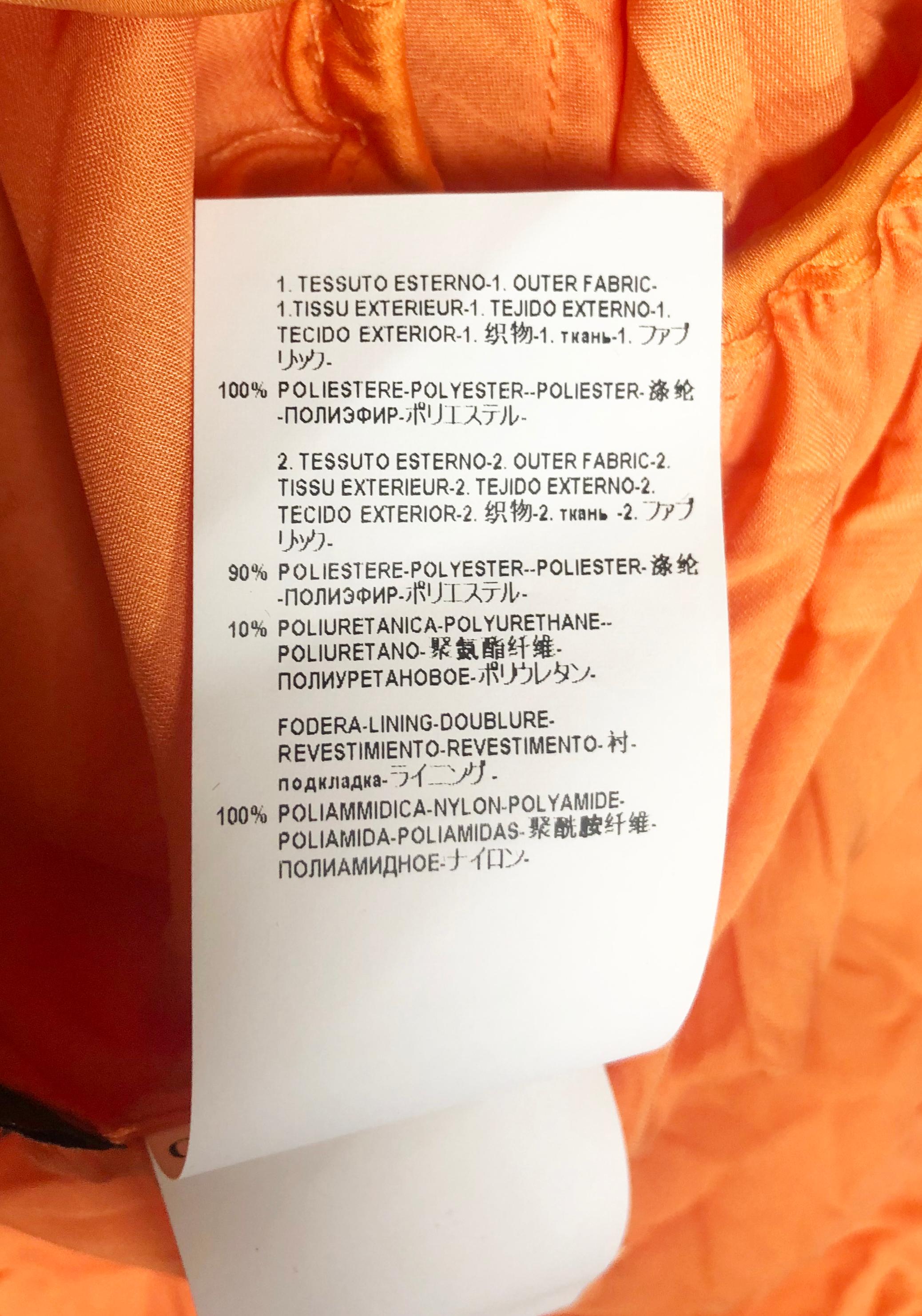 S/S13 L# 8 VERSACE - Robe en dentelle noire orange RACERBACK 40 - 4 38 - 2, 40 - 4  en vente 6
