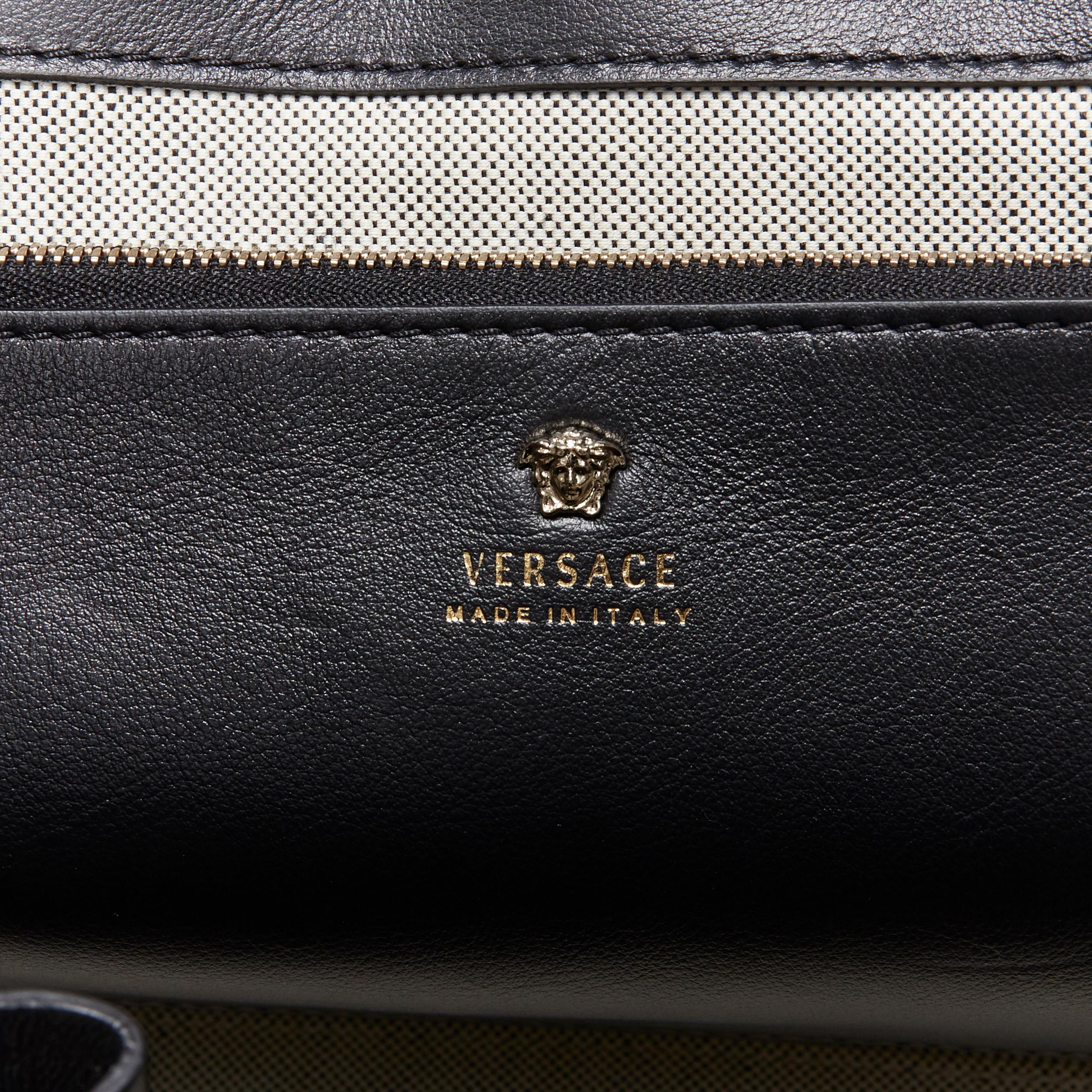 nuovo VERSACE Palazzo Empire Medusa Medium in pelle di vitello nera con patta a tracolla 7