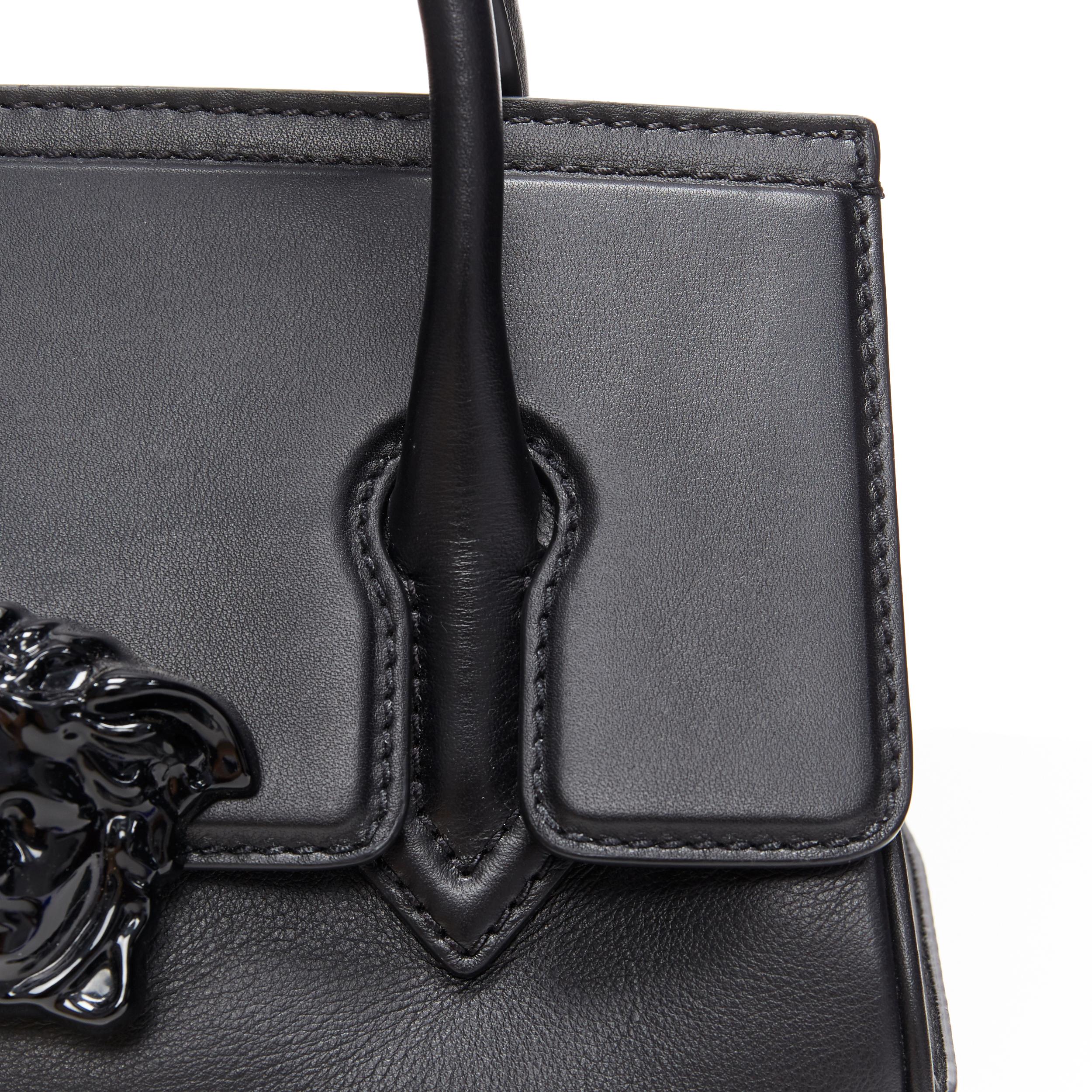 nuovo VERSACE Palazzo Empire Medusa Small in pelle di vitello nera con patta a tracolla 4